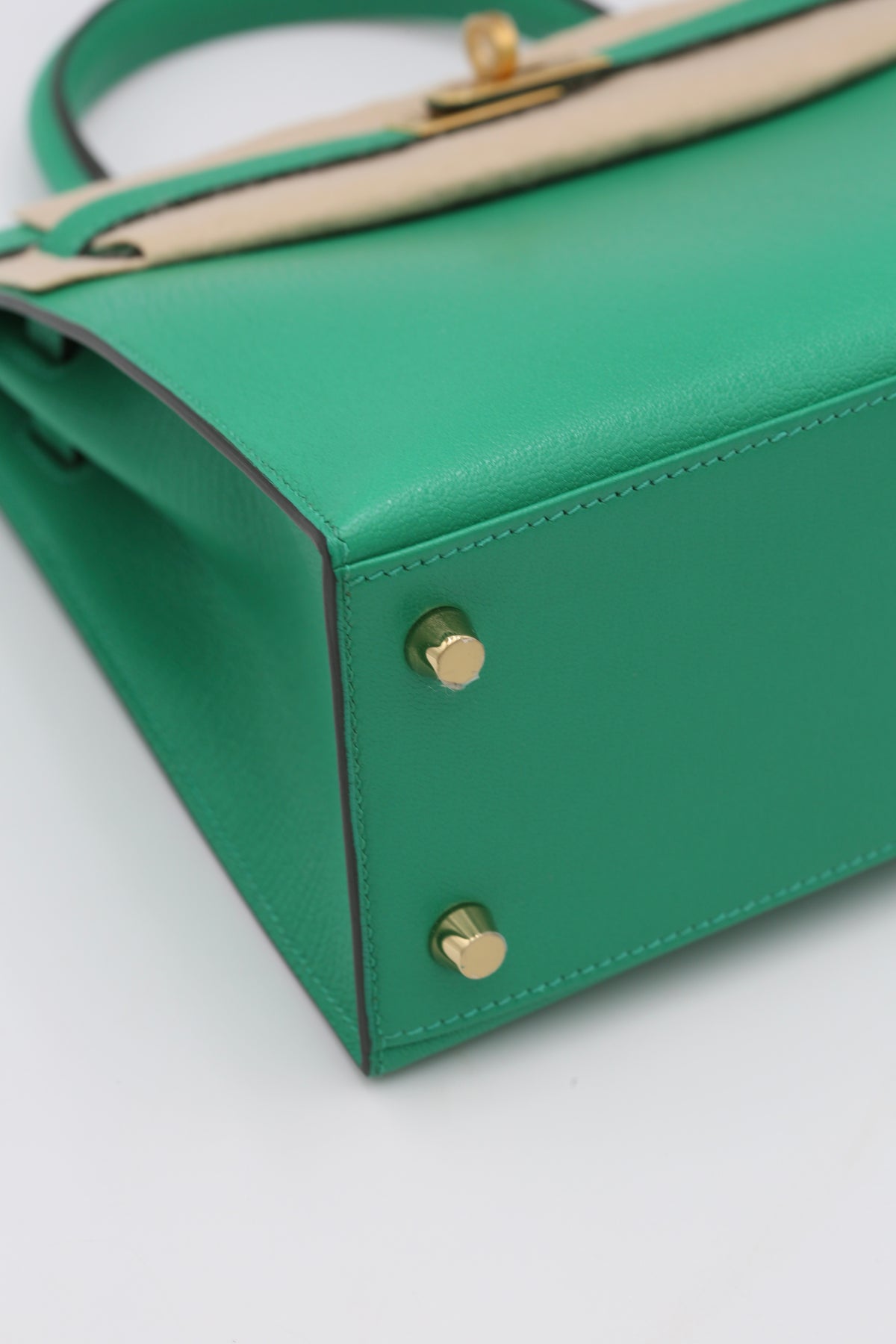 HERMÈS KELLY25 MENTHE SELLIER CHEVRE GOLD HARDWARE U STAMP