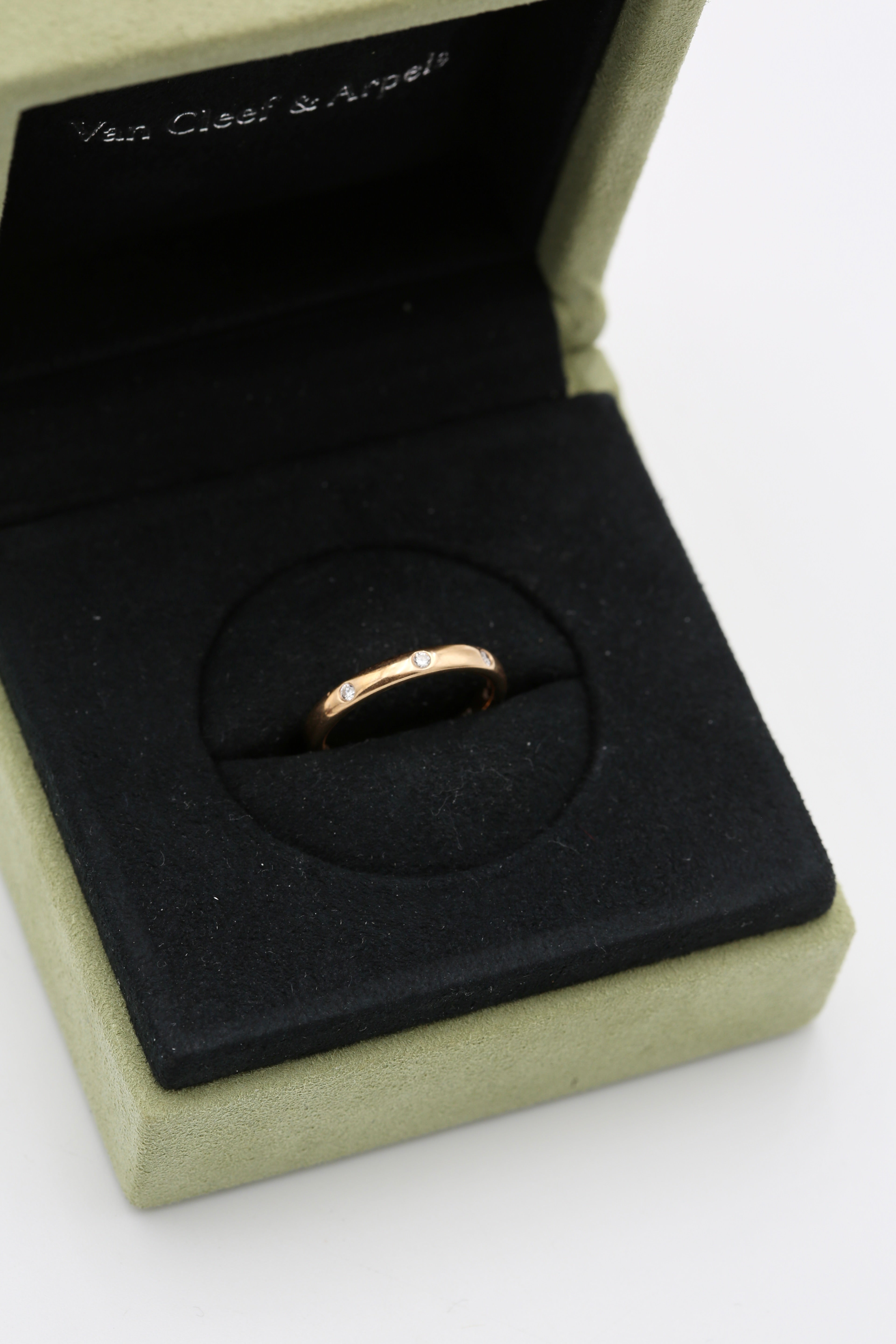 VAN CLEEF & ARPELS RING ROSE GOLD WITH 3 DIAMONDS SIZE 48 2022