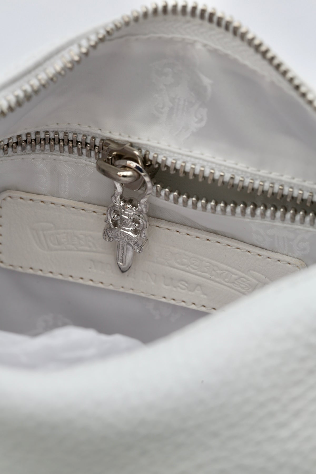 CHROME HEARTS WHITE SHOULDER BAG