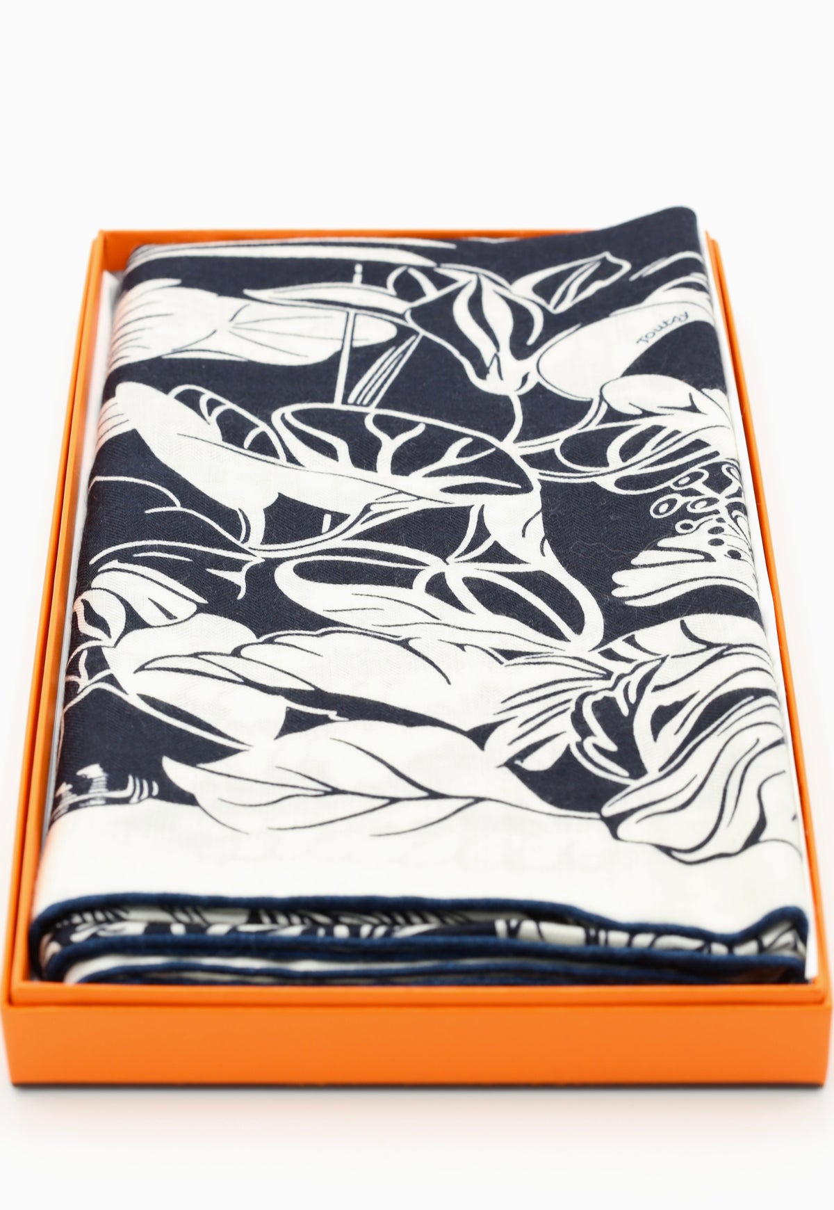 HERMÈS SCARF140X140 CHALE CHACHEMIRE FLAMINGO PARTY HG/MARINE/BLANC