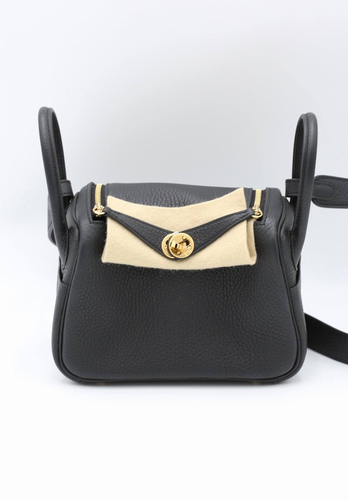 HERMÈS MINI LINDY NOIR TAURILLON CLEMENCE GOLD HARDWARE K STAMP