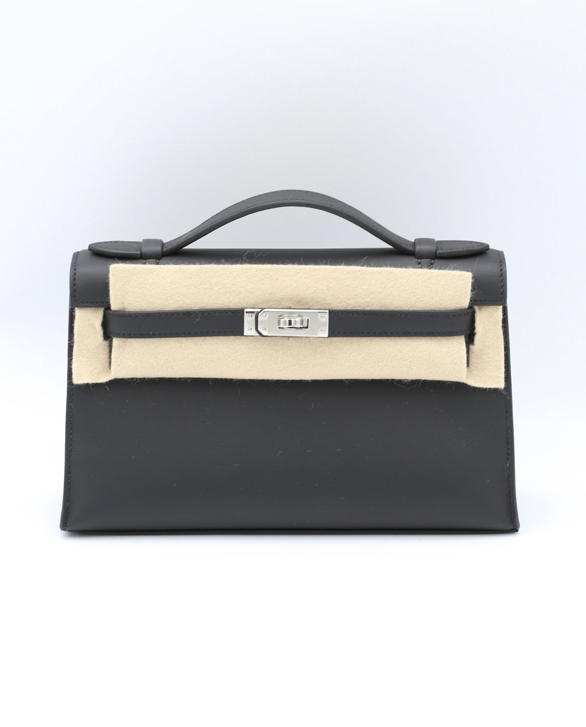 HERMÈS KELLY POCHETTE NOIR SWIFT SILVER HARDWARE G STAMP