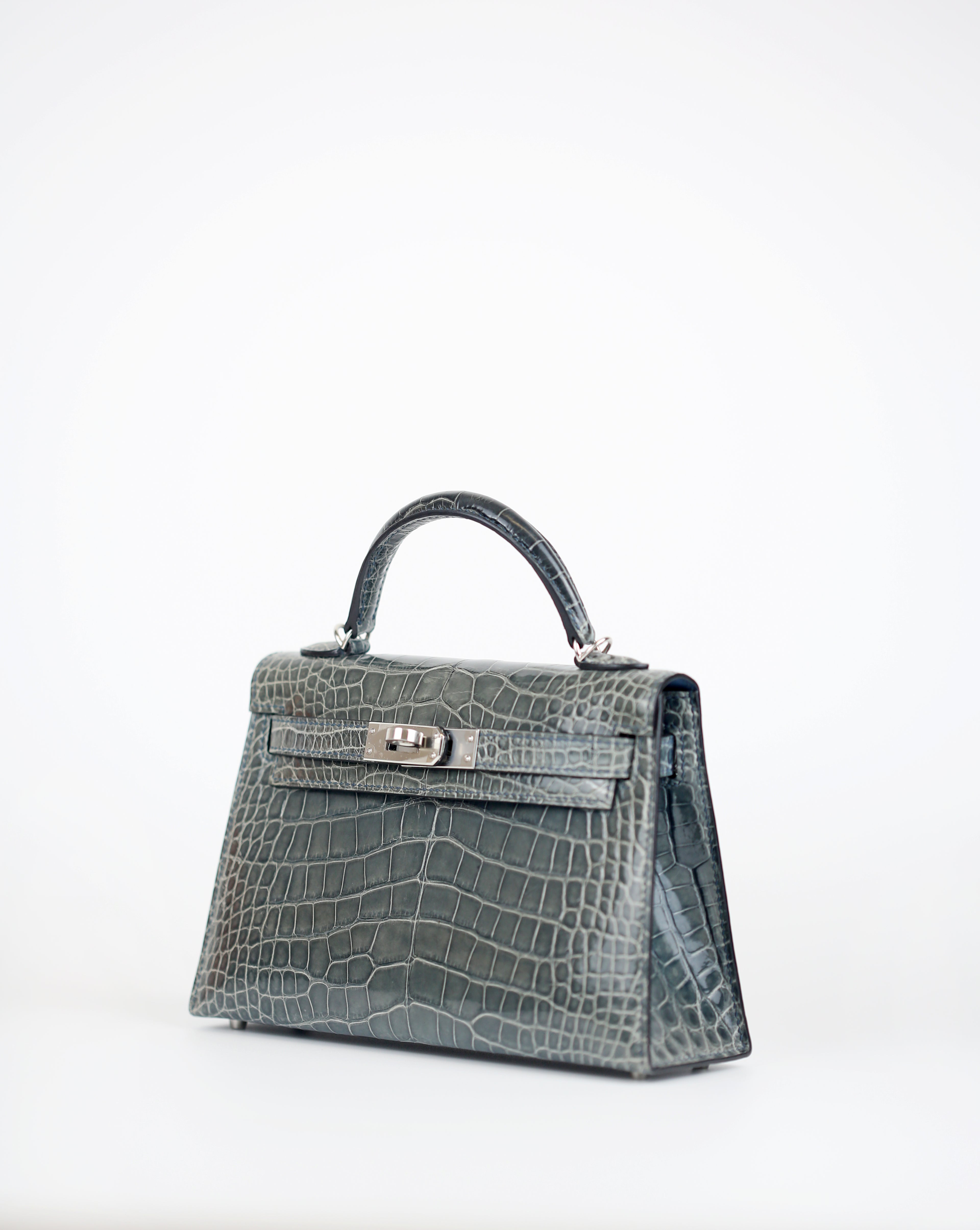 HERMÈS Kelly II OV Gris Gris Ciment 鳄鱼多孔垫