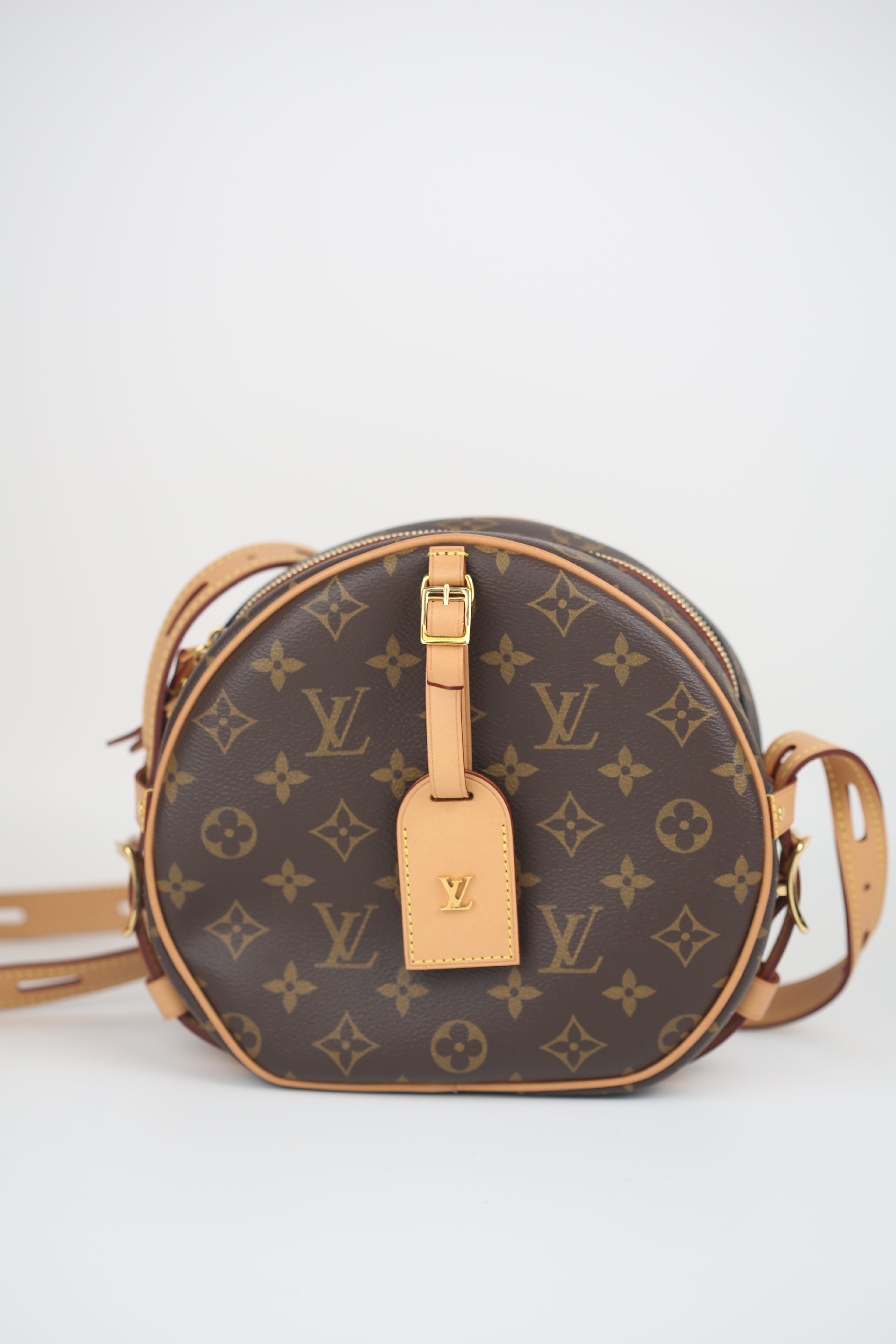 LOUIS VUITTON Monogram Boite Chapeau Souple MM