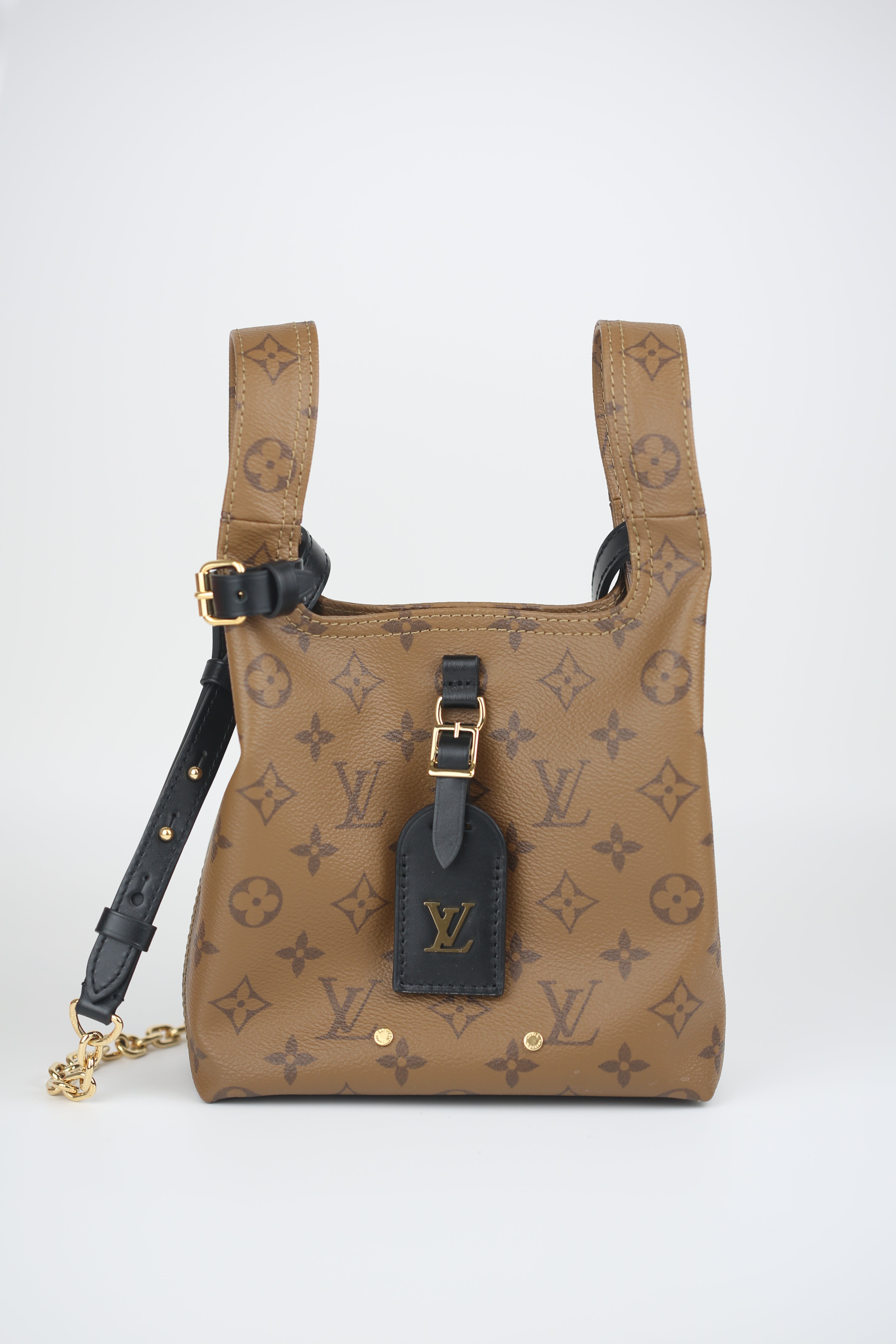 LOUIS VUITTON Atlantis BB