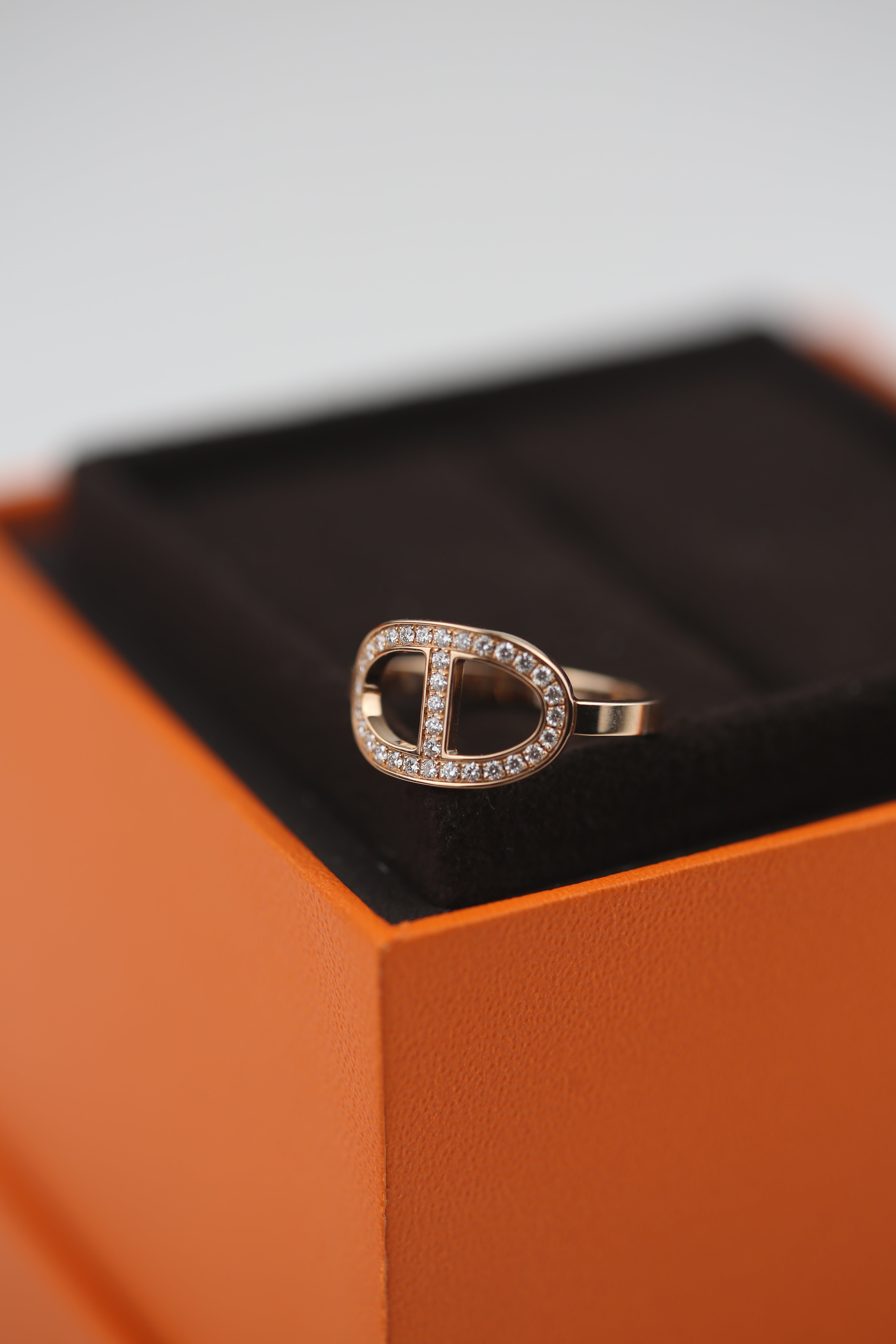 【HERMES】Chaine d'ancre Contour ring, medium model Hermès Chaine d'Ancre Contour Ring – Medium Model in 18K
