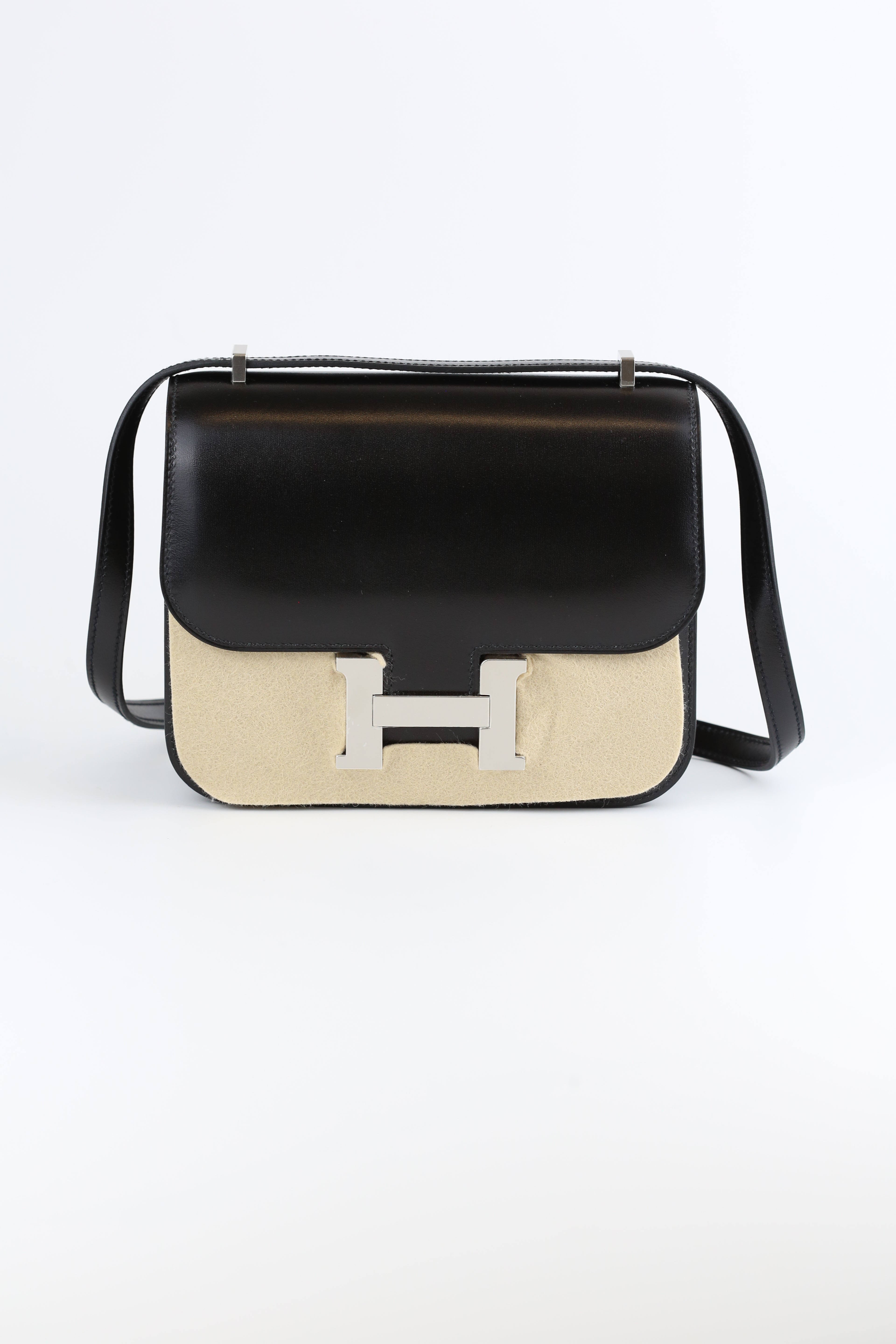 HERMES Box  mini Constance Noir
