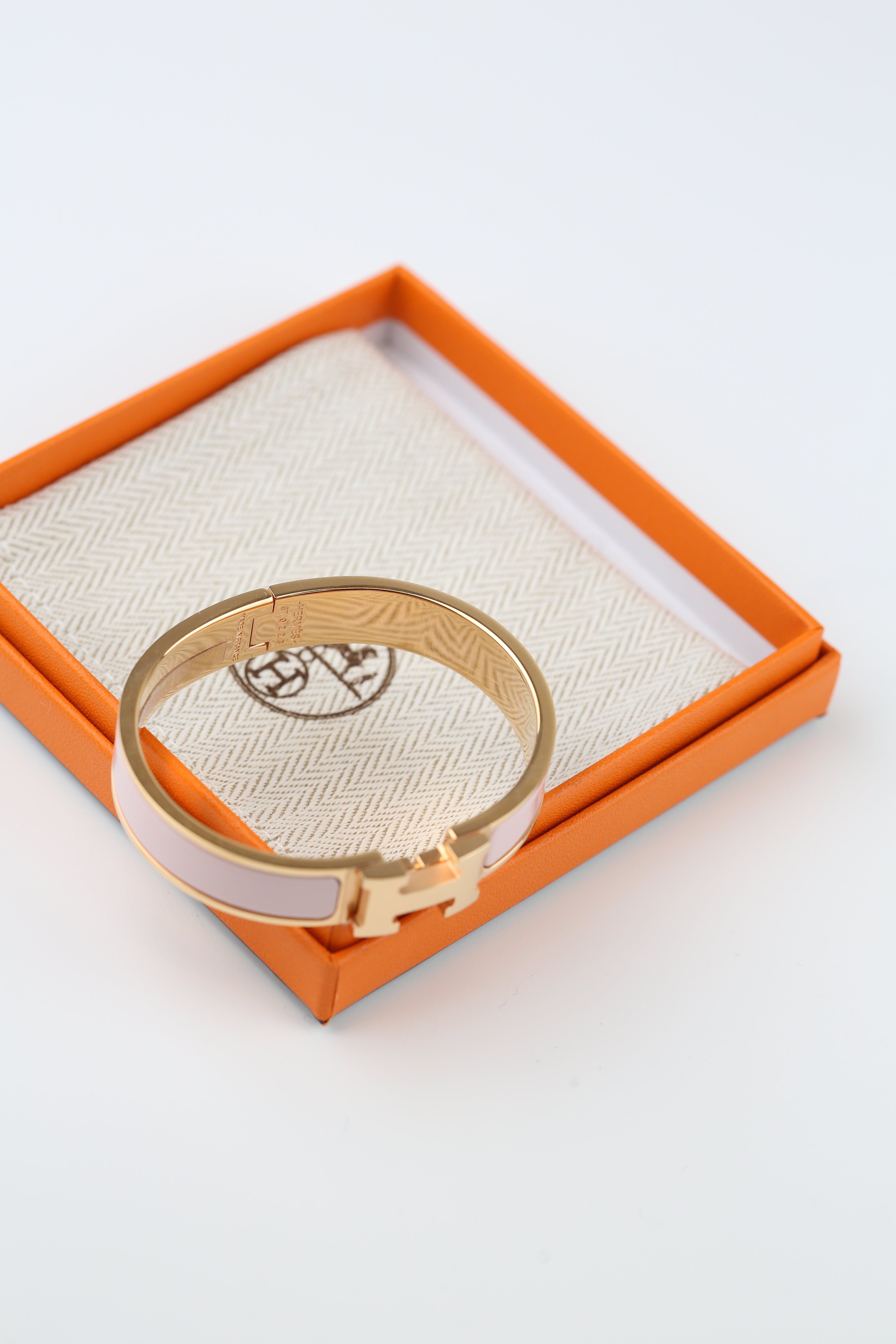 Hermes Clic H Bracelet Light Pink