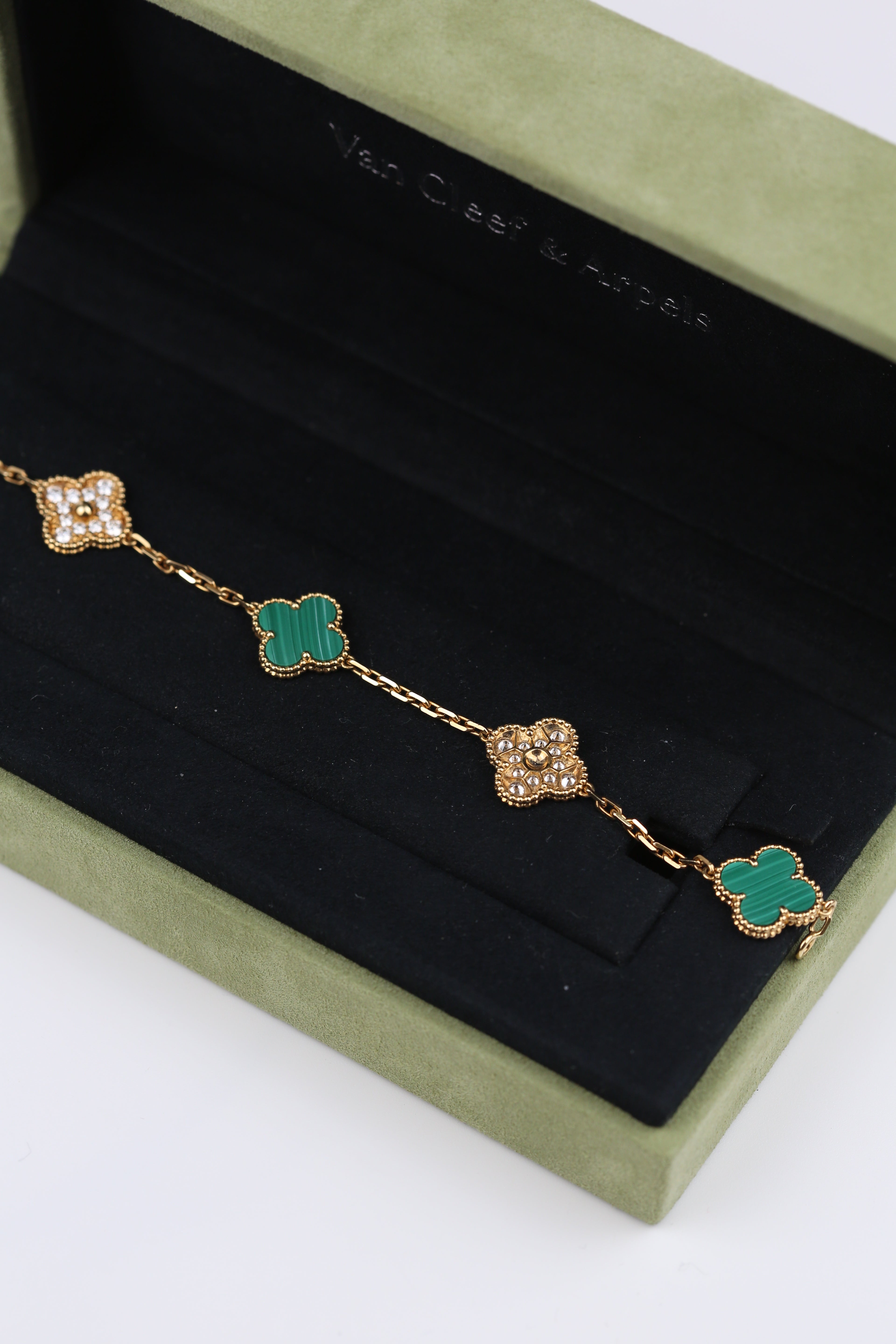 Van Cleef vintage Alhambra Bracelet 5 motifs