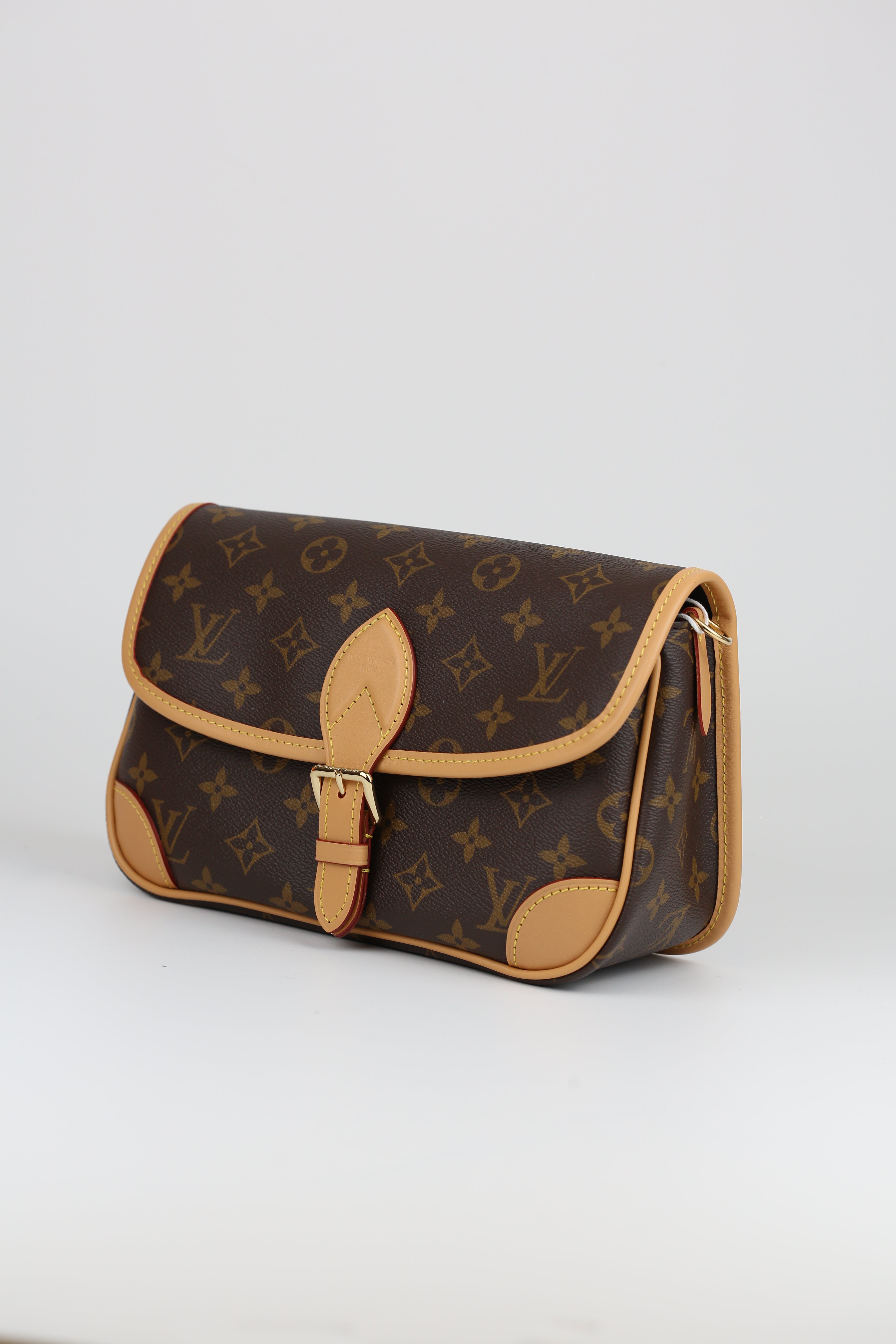 LOUIS VUITTON  Diane PM Monogram