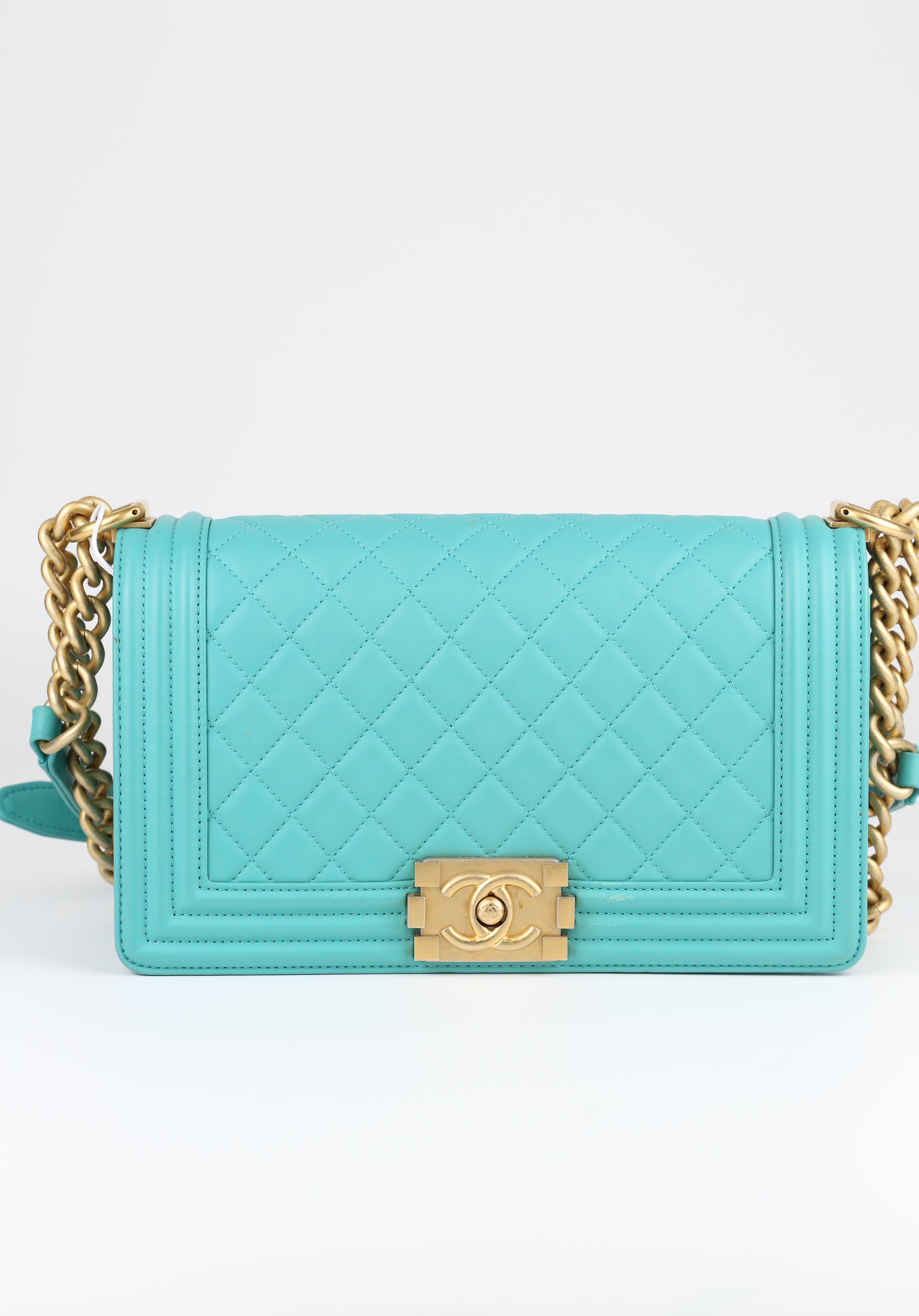 Chanel Leboy size M