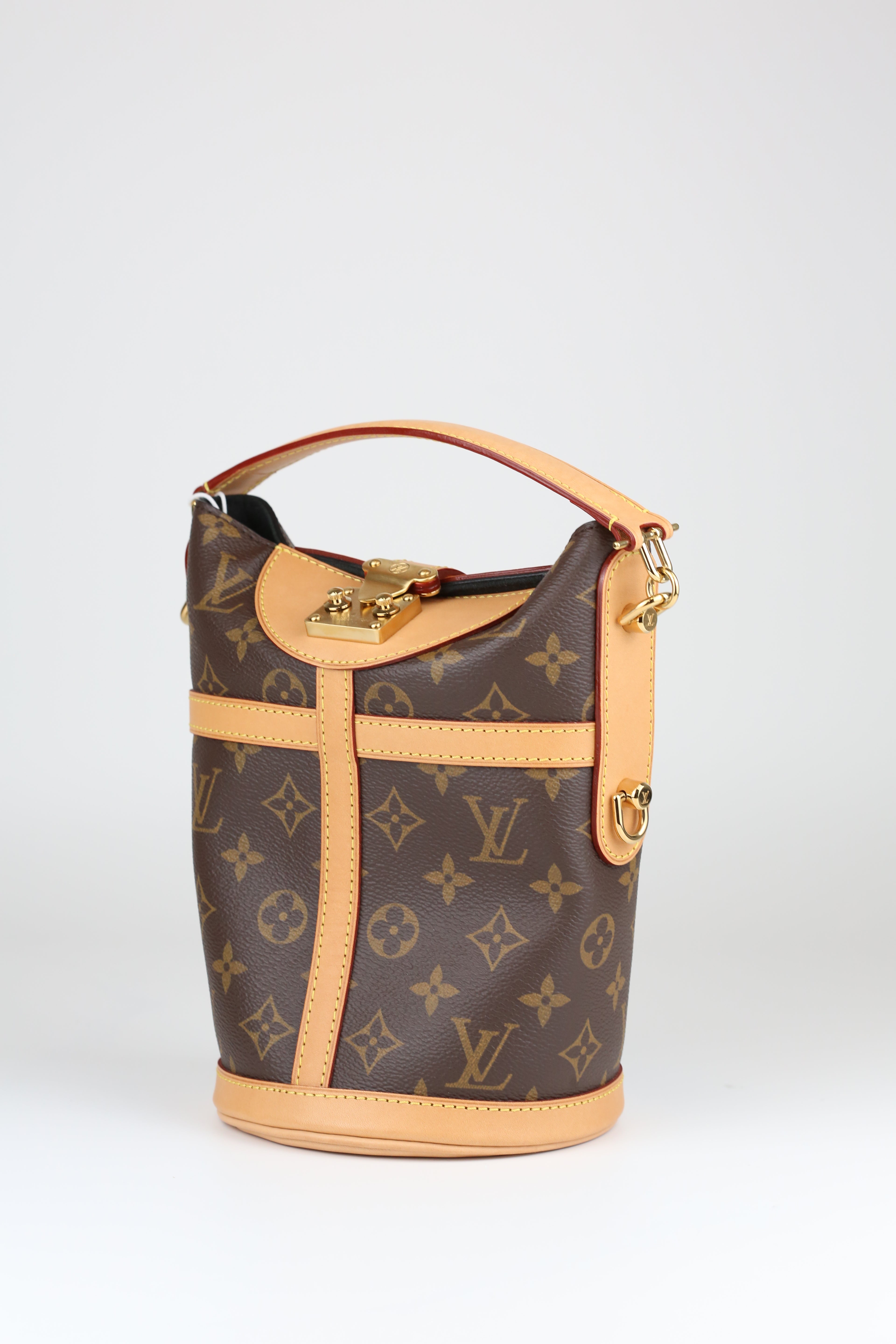LOUIS VUITTON Petite Bucket Monogeam