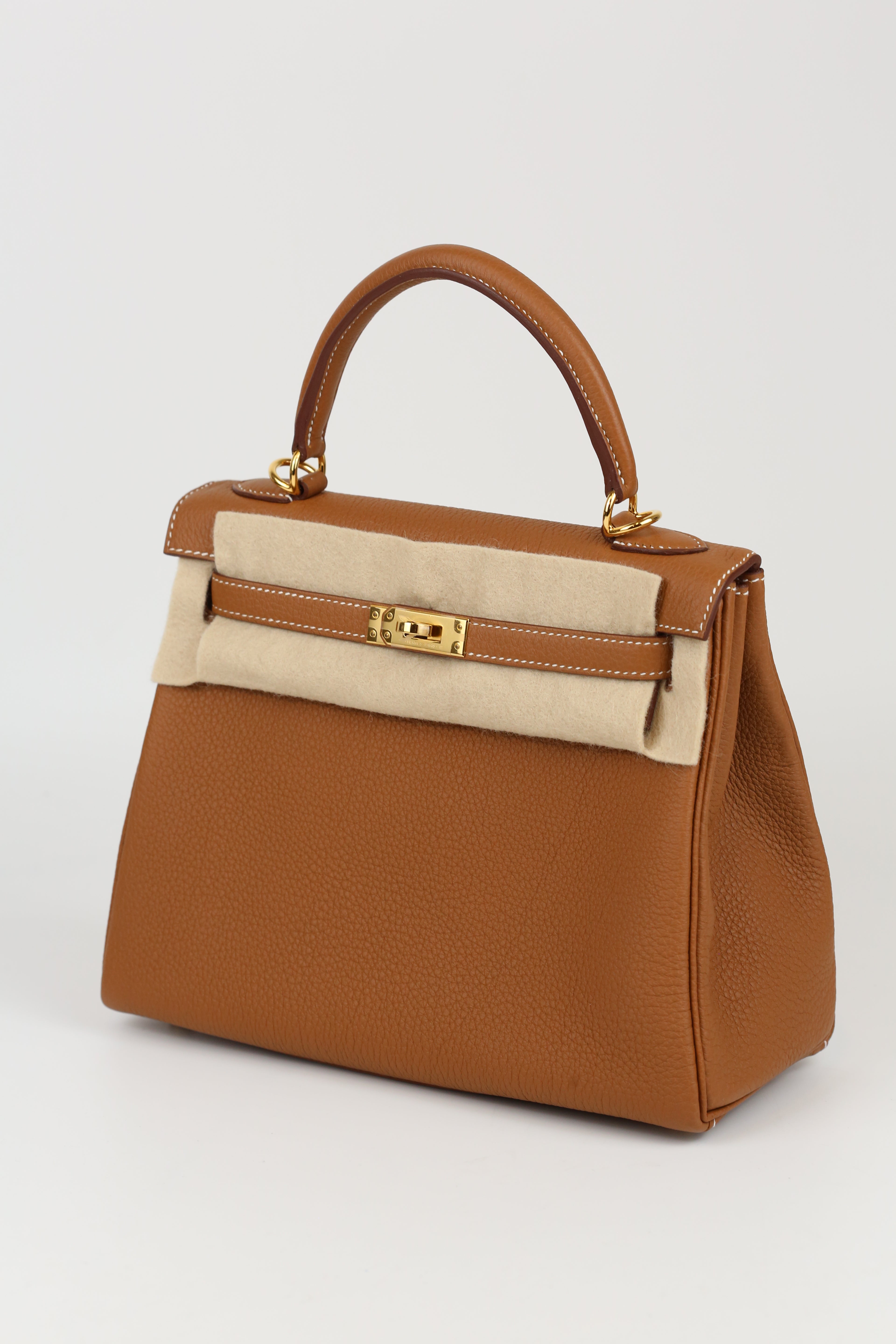 HERMÈS KELLY25 GOLD TOGO Z STAMP