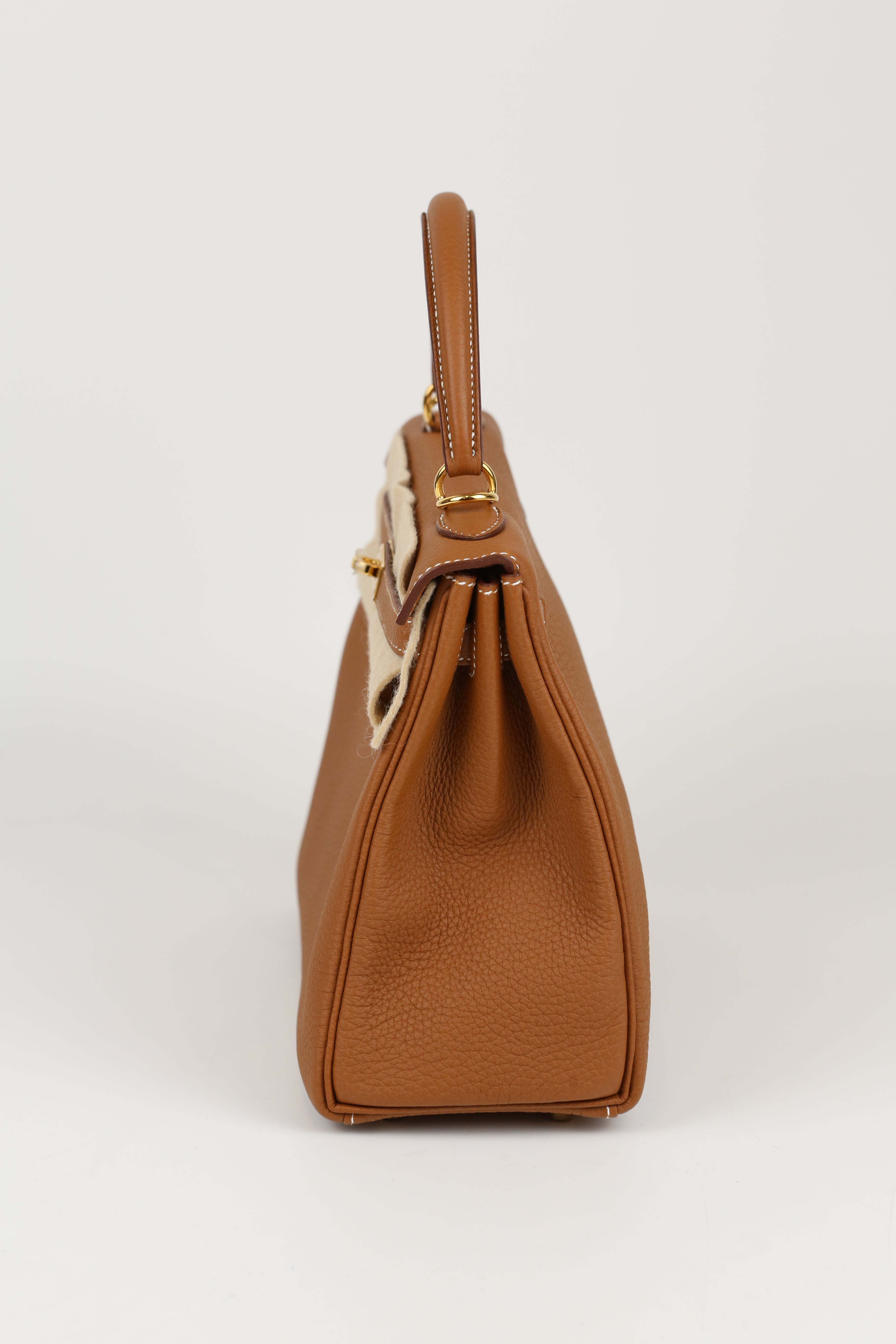 HERMÈS KELLY25 GOLD TOGO Z STAMP