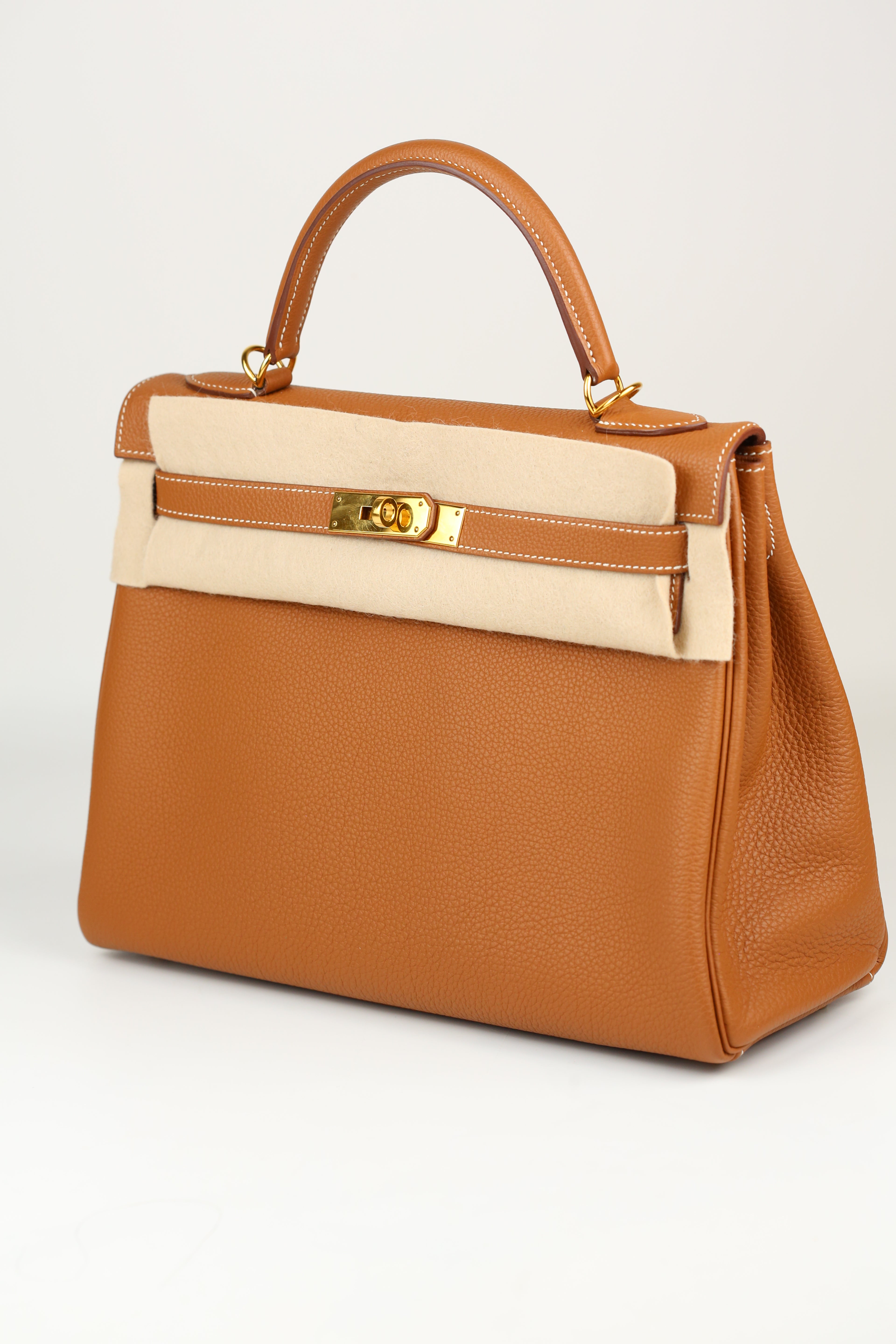 HERMÈS KELLY32 GOLD