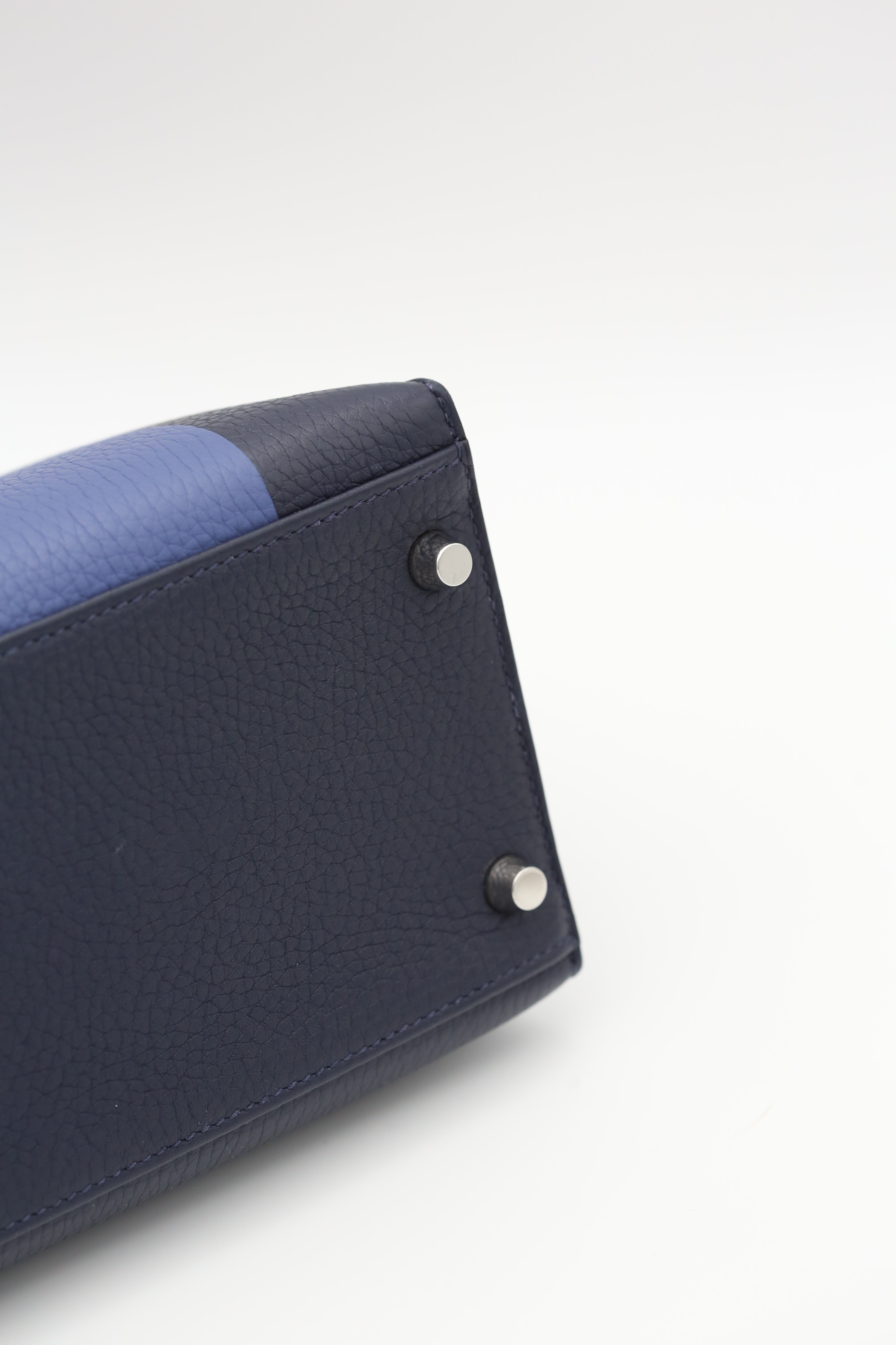 HERMÈS KELLY28 MULTI COLOR A STAMP