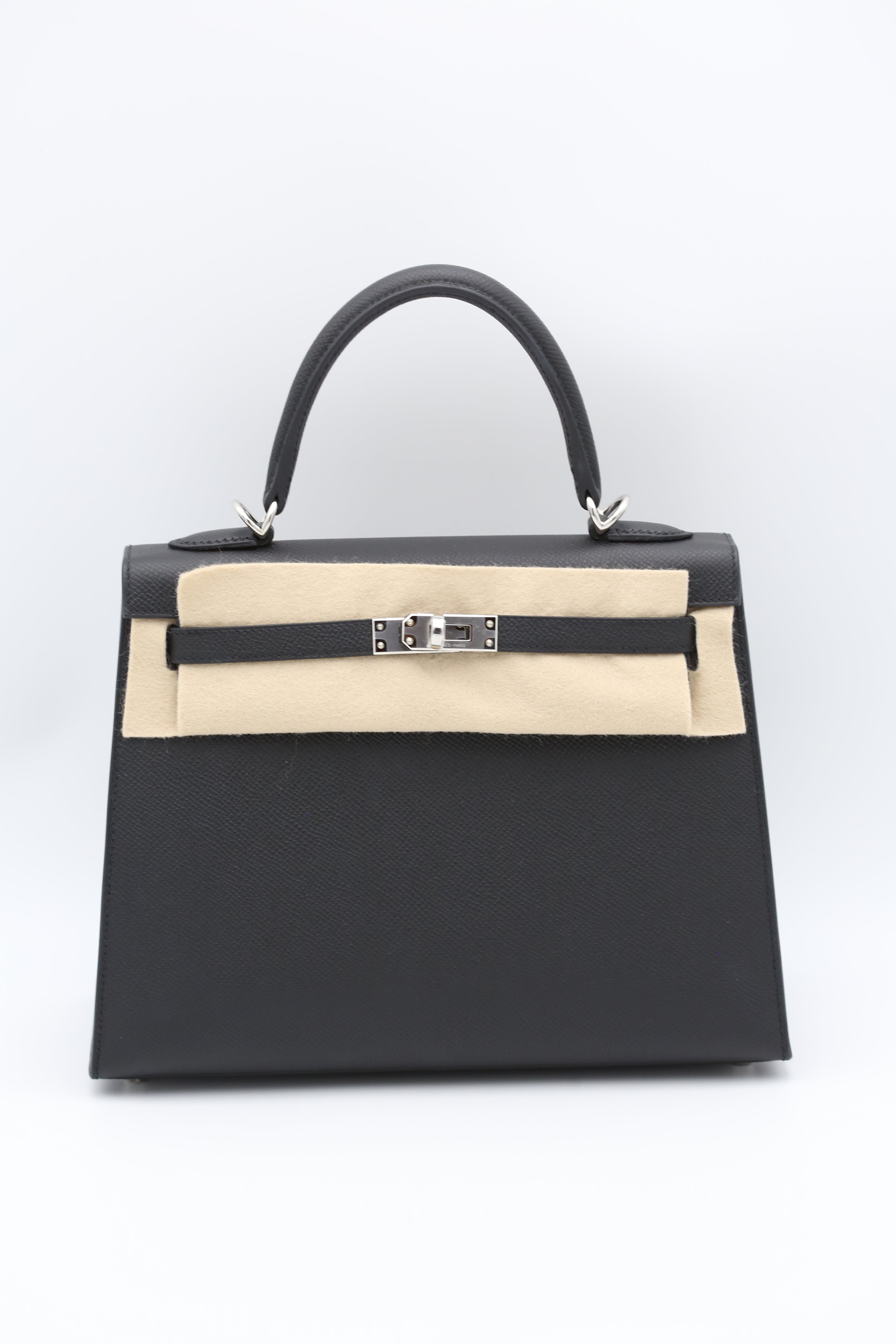 HERMÈS KELLY28 EPSOM SILVER