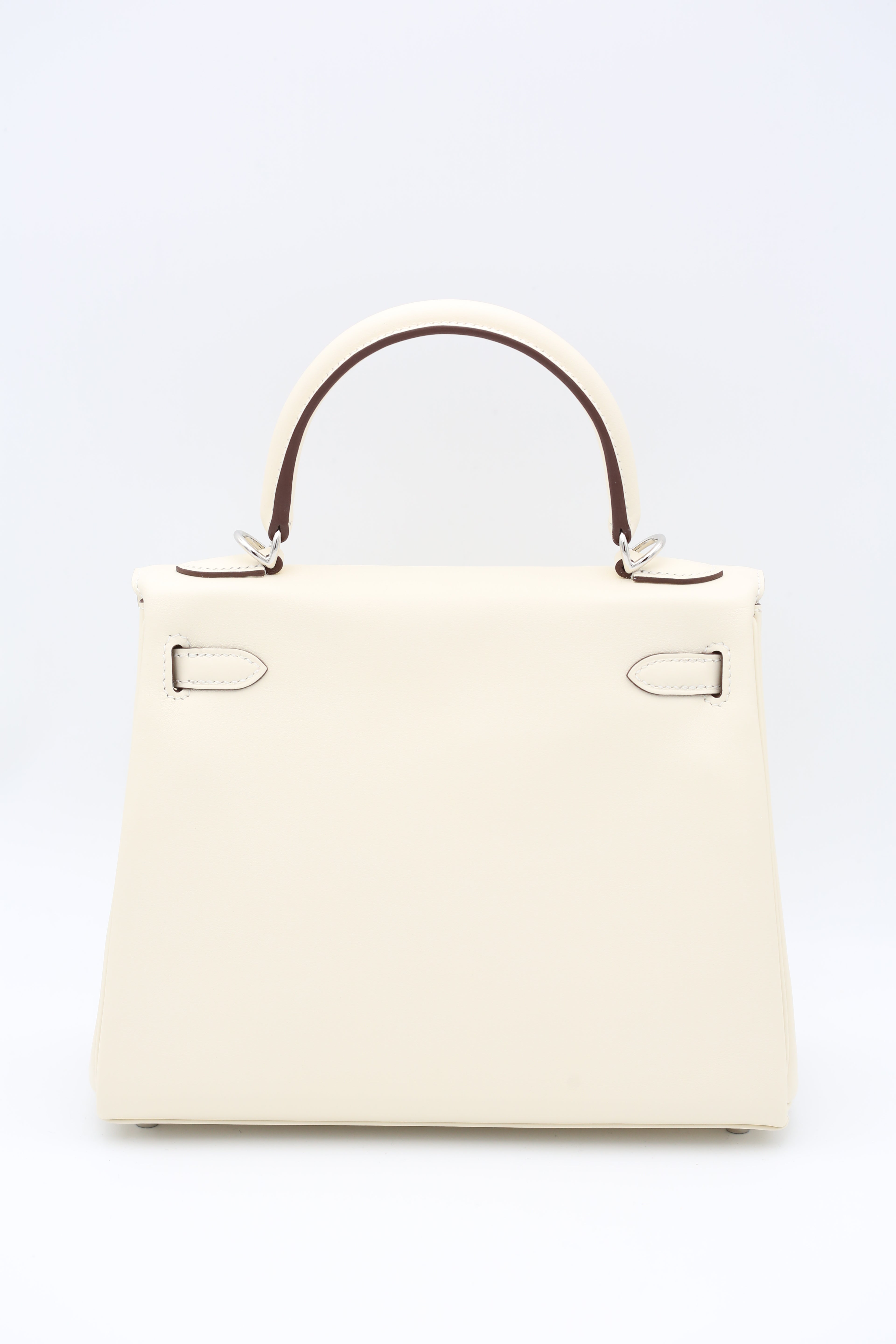 HERMÈS Kelly 25 in and out