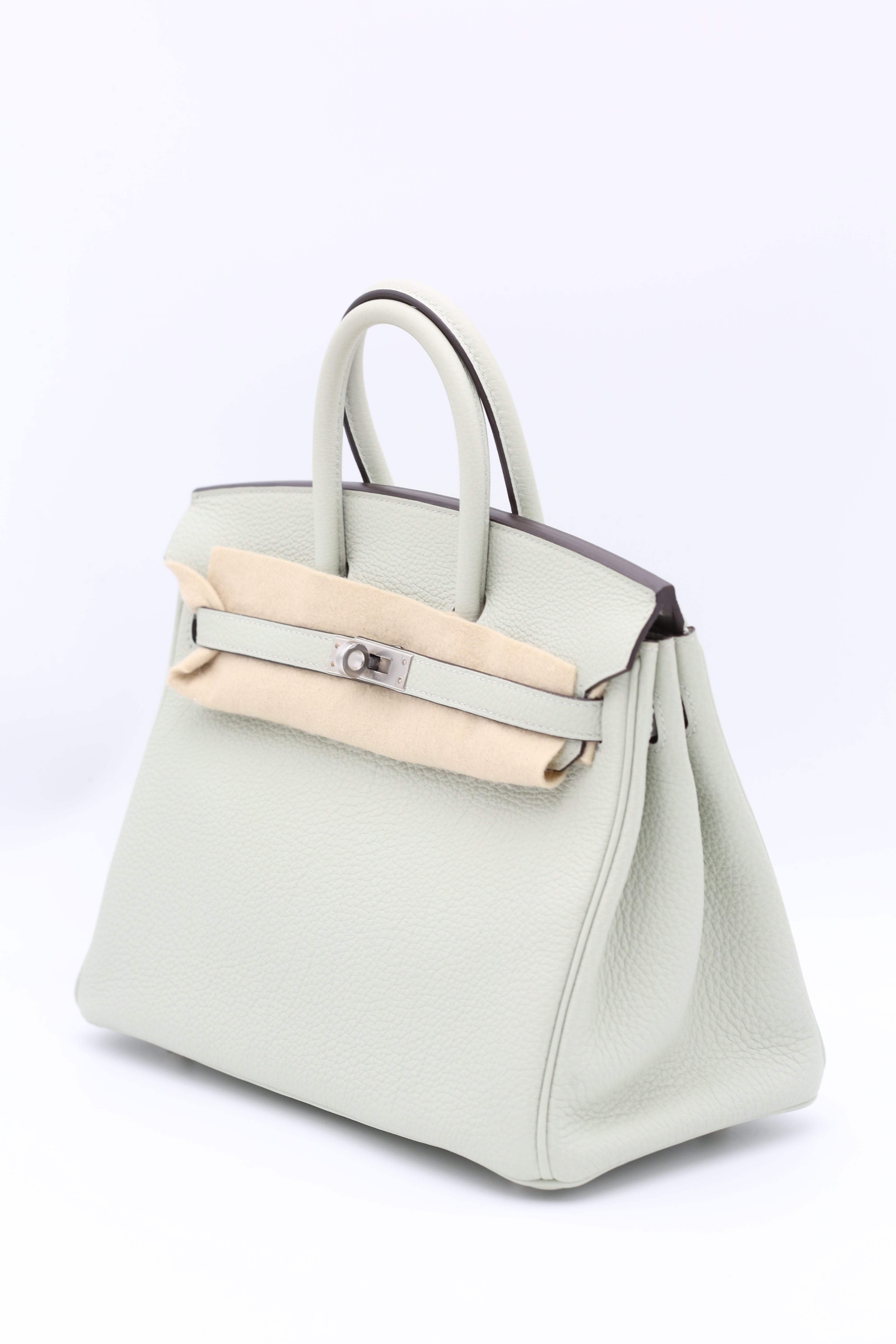 HERMÈS BIRKIN25 GRIS NEVE TOGO SILVER HARDWARE B STAMP