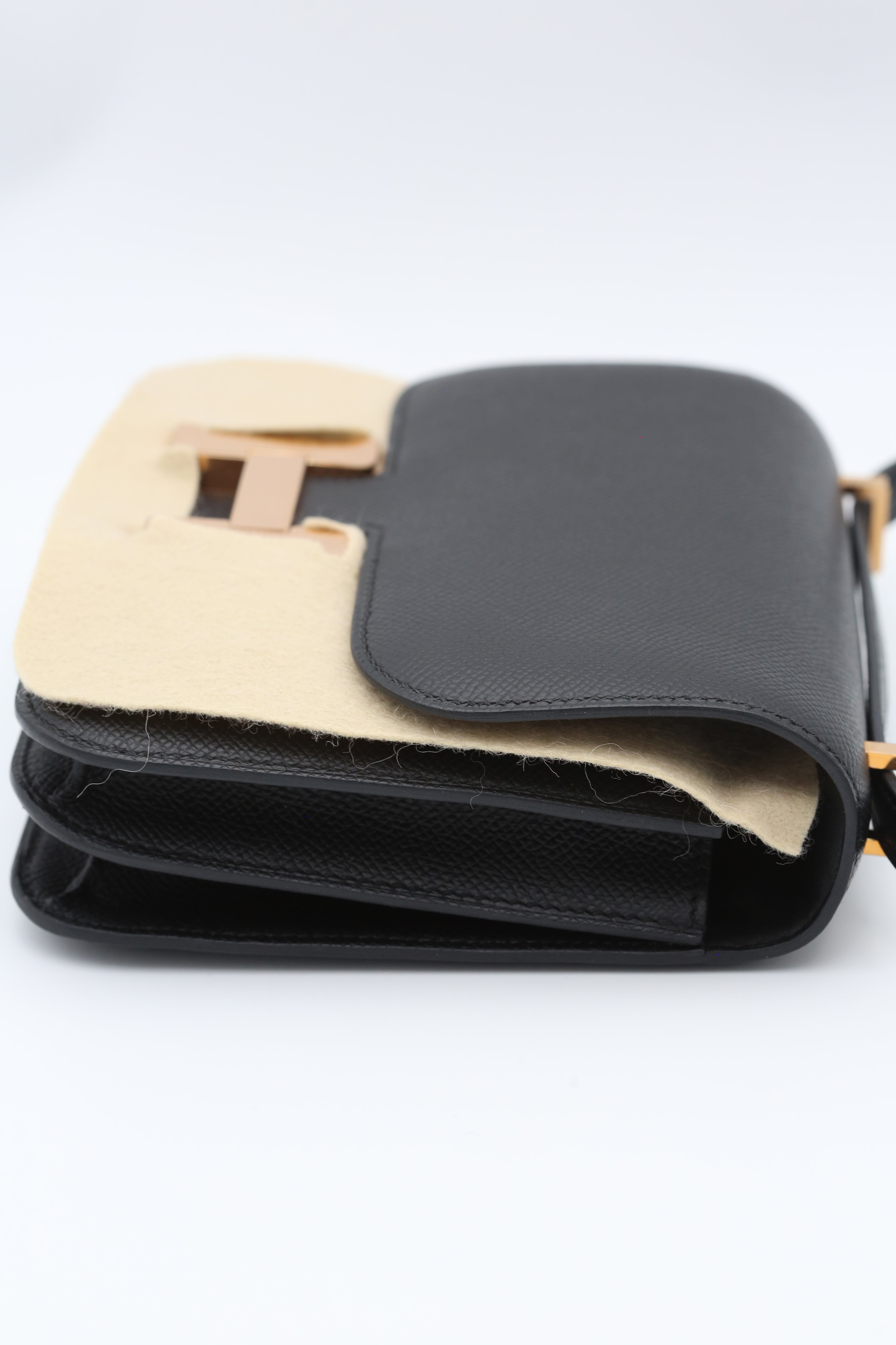 HERMÈS CONSTANCE18 BLACK EPSOM ROSE GOLD W STAMP