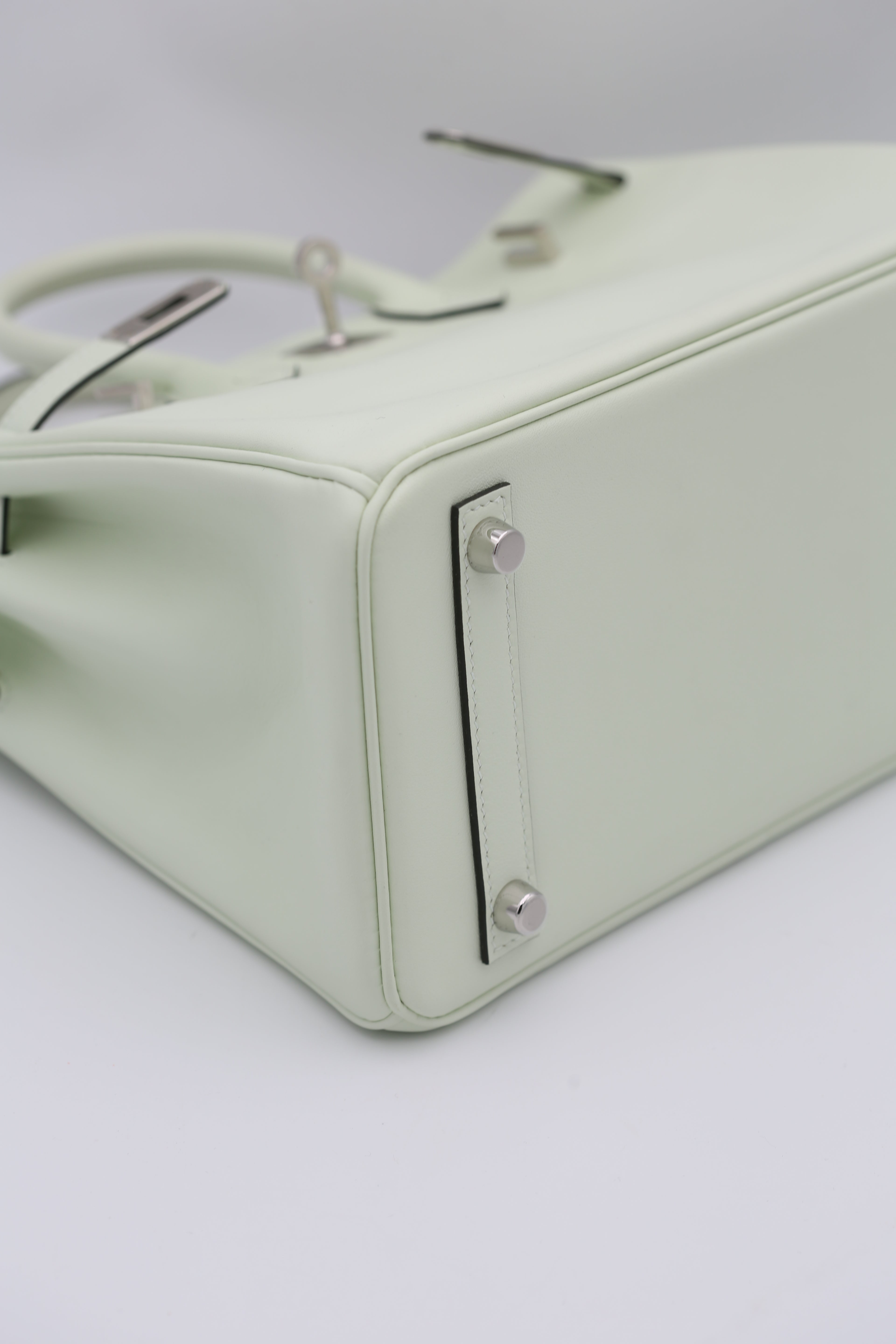 HERMÈS BIRKIN25 VERT BUBBLEGUM SILVER SWIFT B STAMP