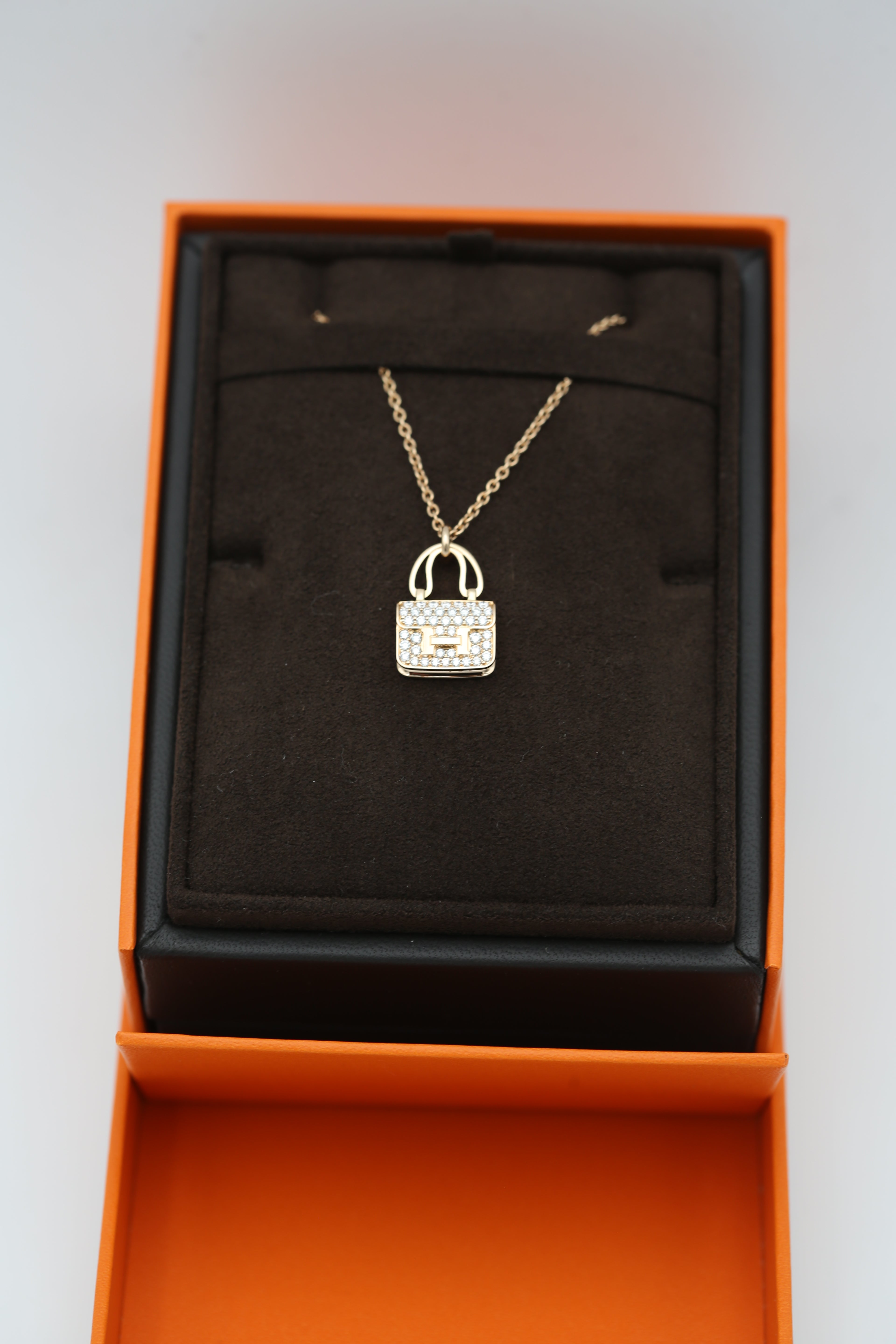 HERMÈS CONSTANCE NECKLACE ROSE GOLD