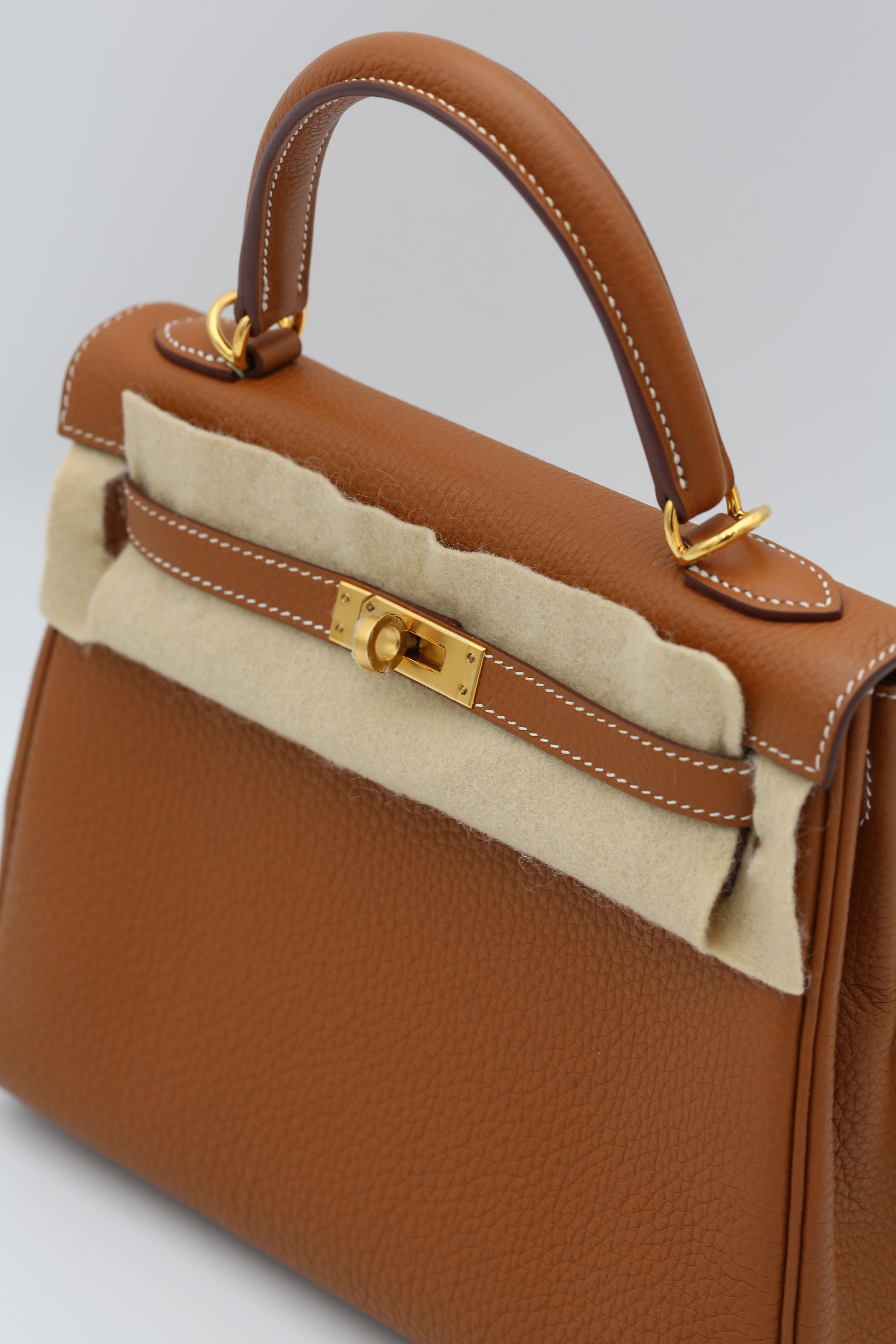 HERMÈS KELLY25 GOLD TOGO GOLD HARDWARE Z STAMP