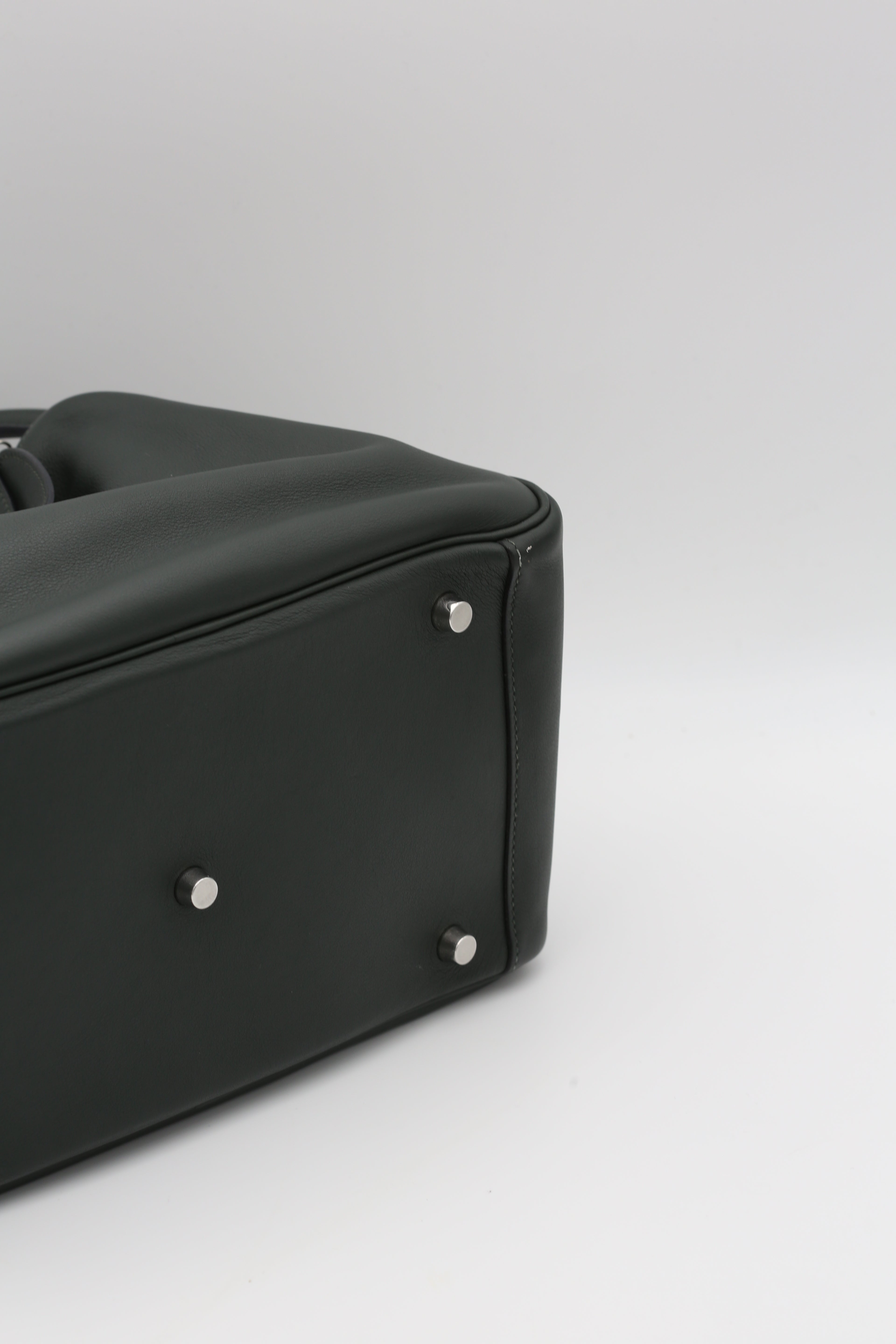 HERMÈS LINDY30 VERT ROUSSEAU SWIFT SILVER HARDWARE X STAMP