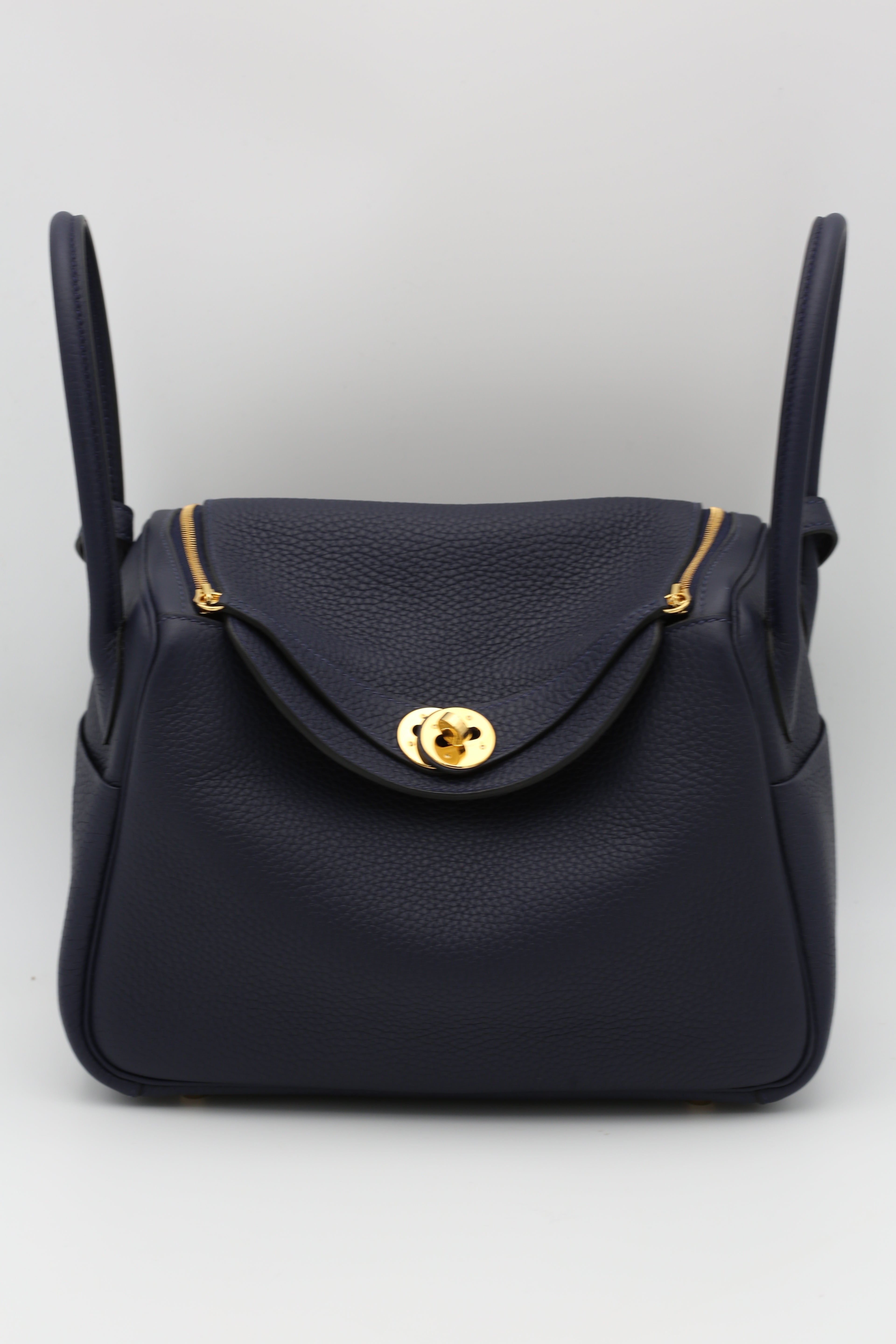 HERMÈS LINDY26 BLUE NUIT GOLD HARDWARE Y STAMP
