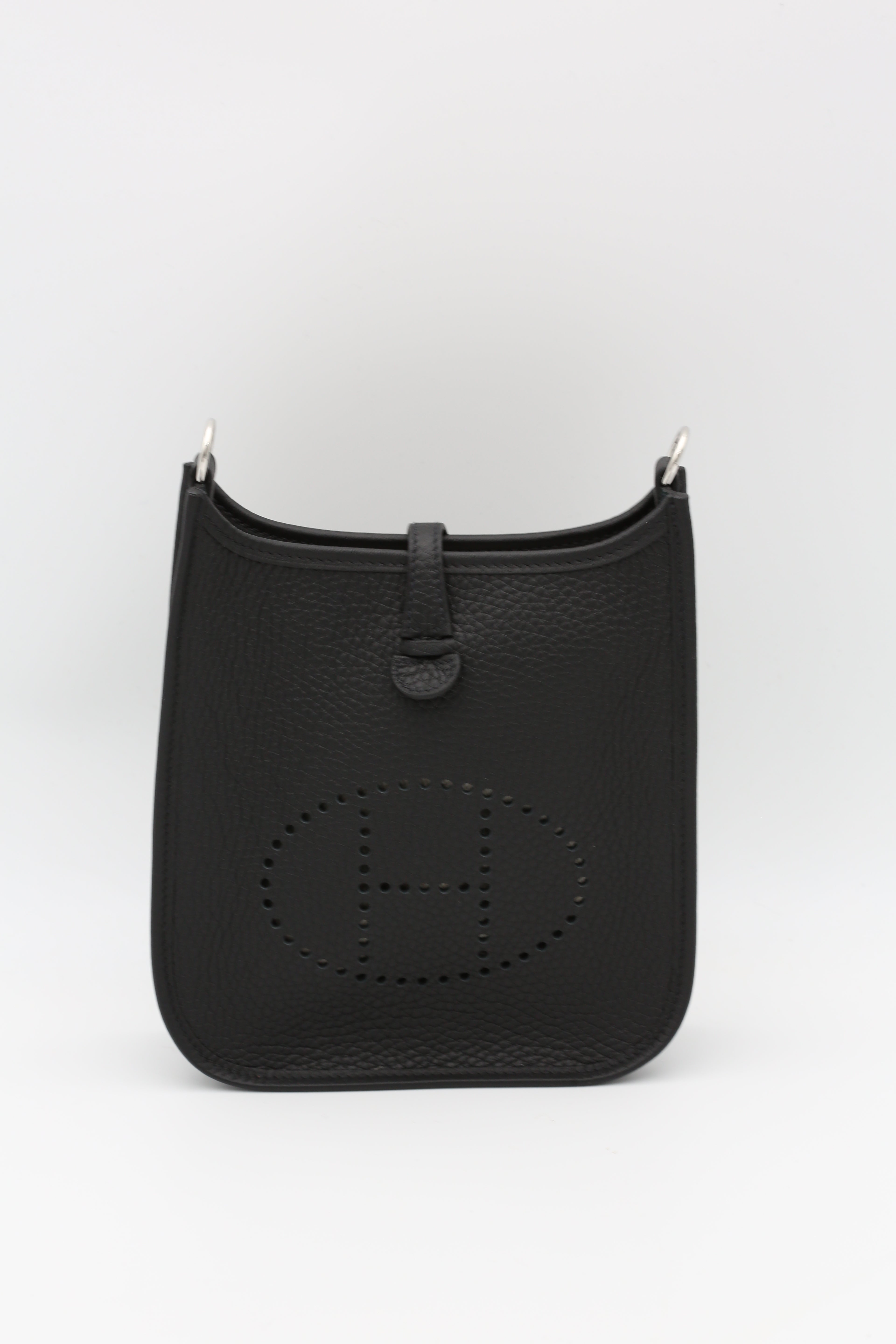 HERMÈS MINI EVELYNE NOIR TC G STAMP
