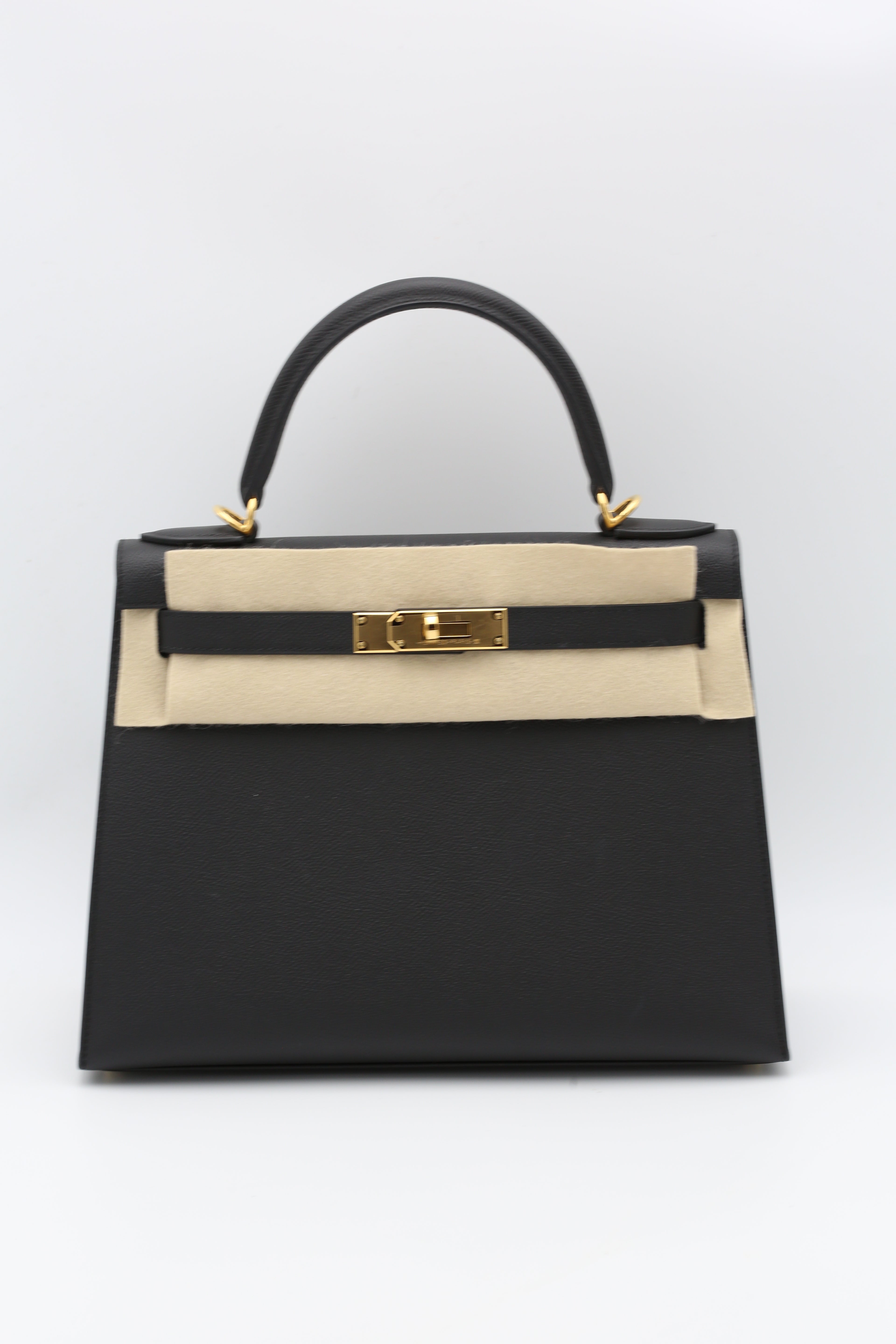 HERMÈS KELLY28 NOIR EPSOM GOLD HARDWARE U STAMP