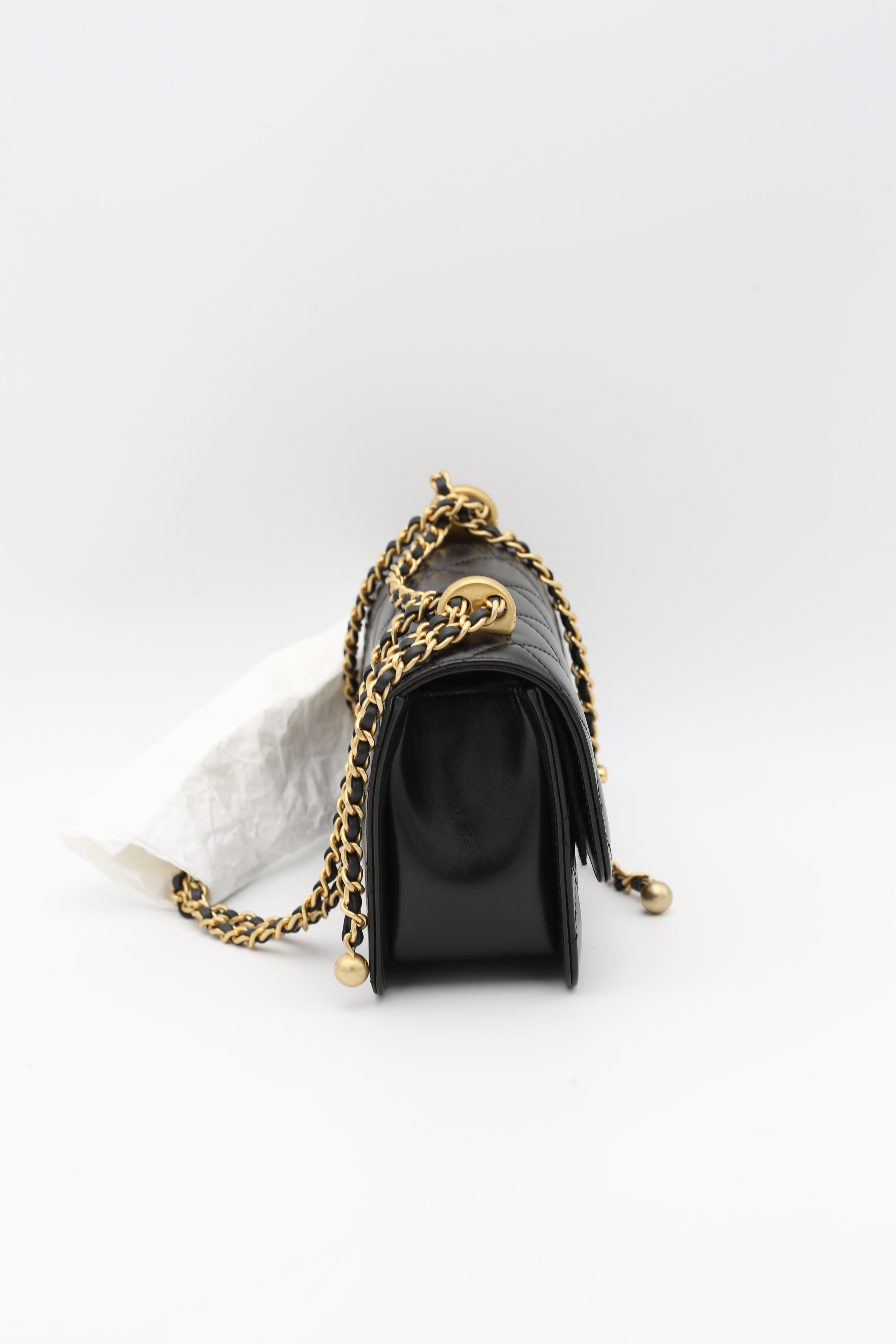 CHANEL FLAP BAG GOLD BALL BLACK