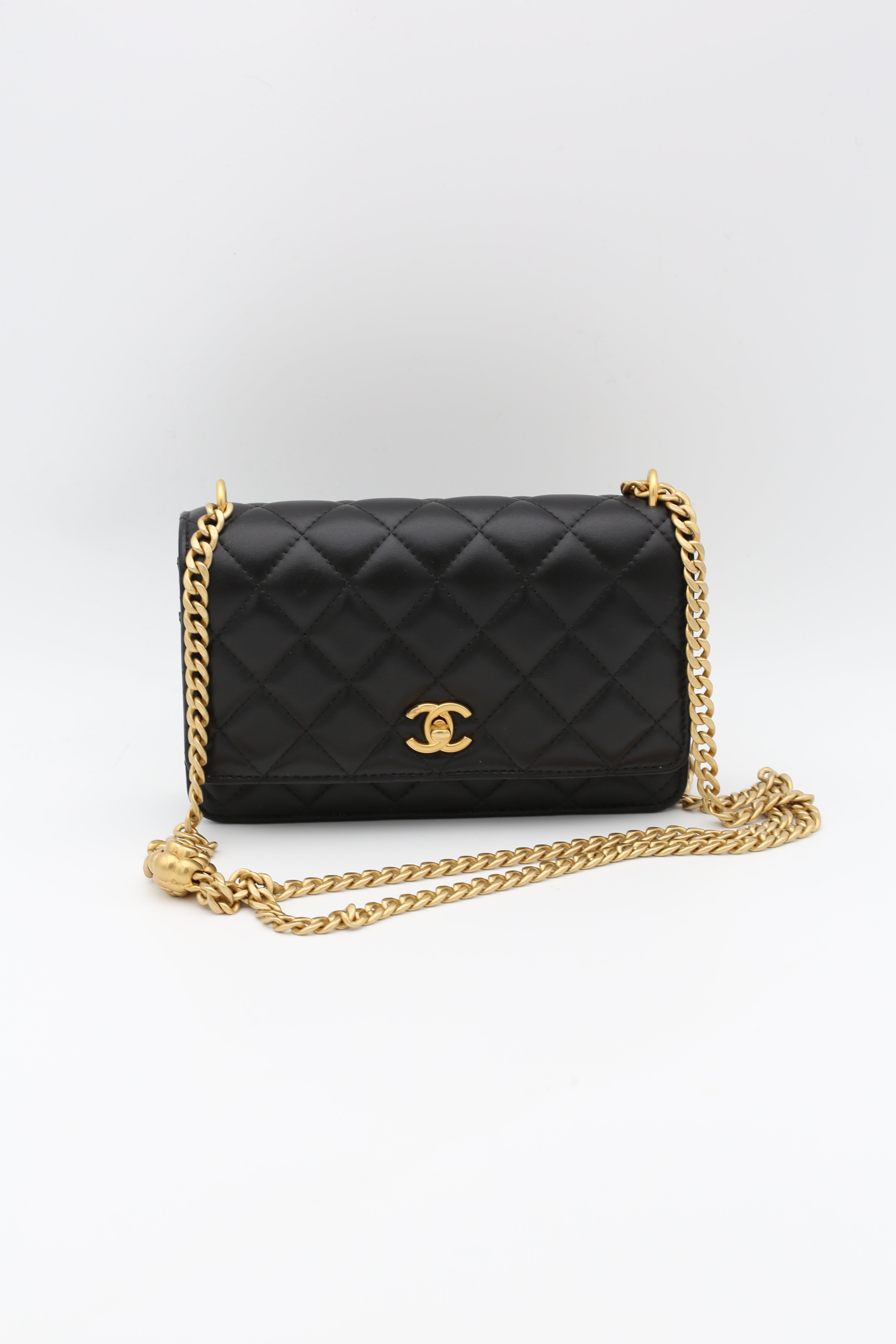 CHANEL WALLET ON CHAIN BLACK GOLD HARDWARE 2025