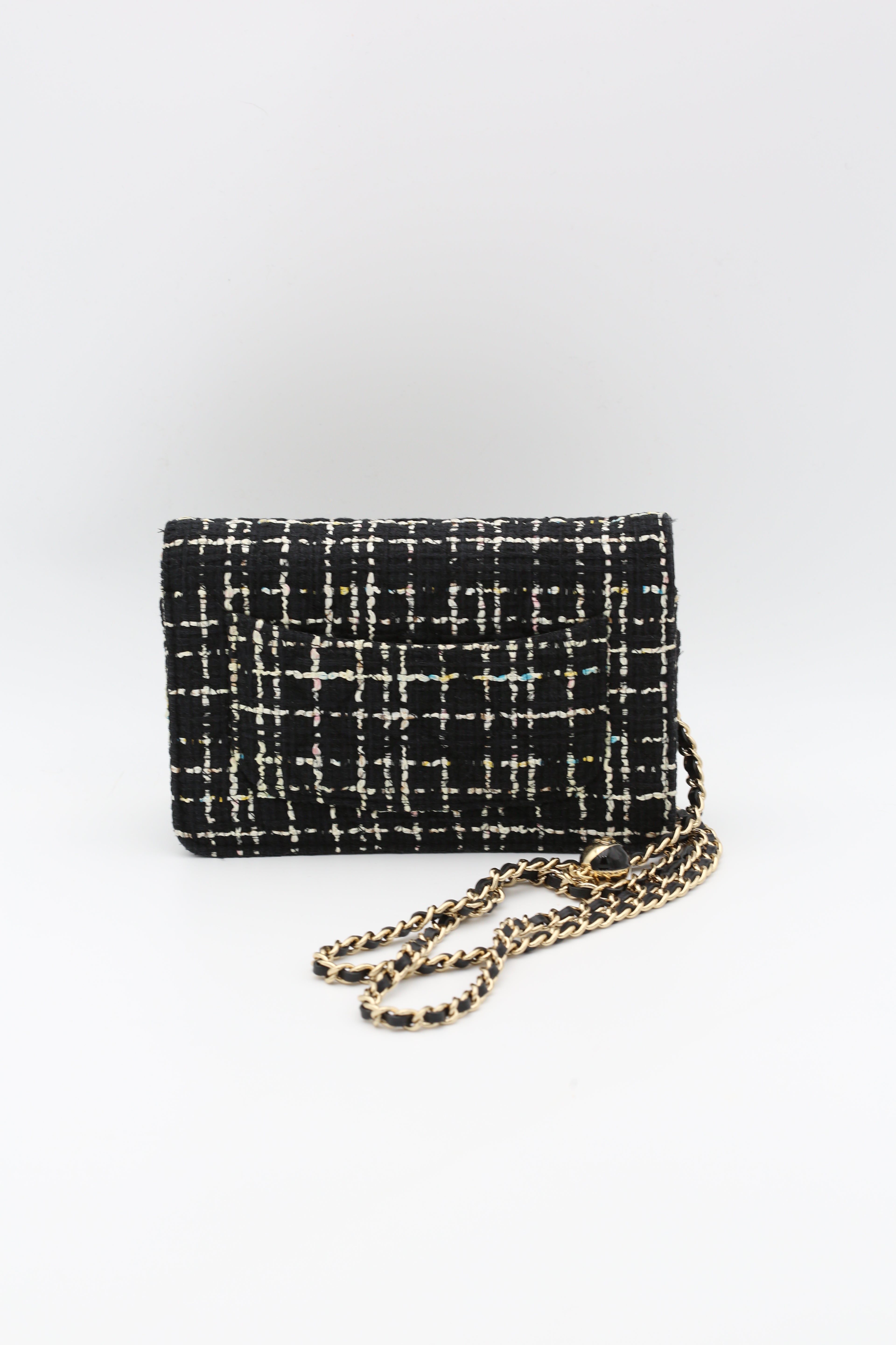 CHANEL WALLET ON CHAIN