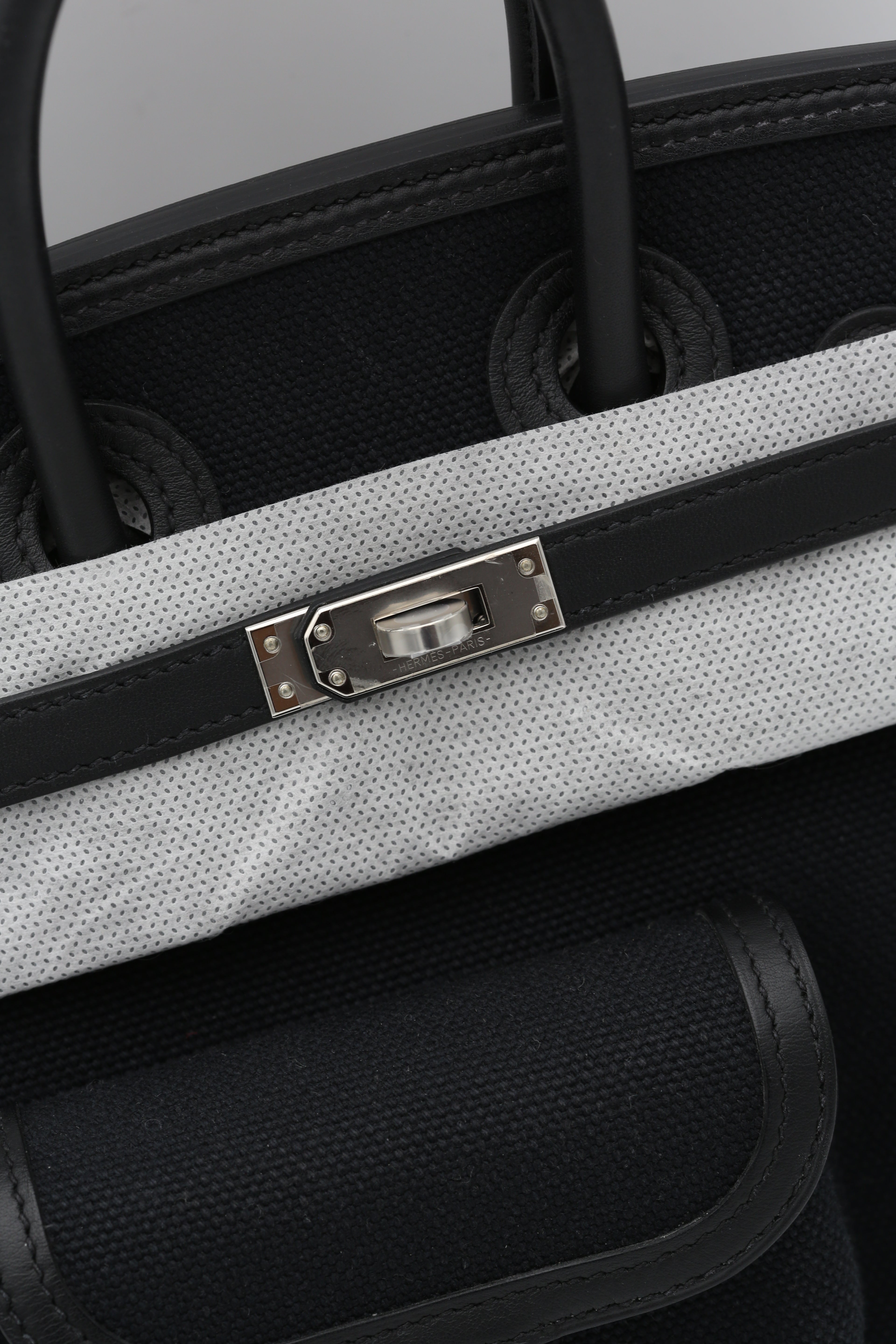 HERMÈS BIRKIN25 BLACK CARGO SILVER HARDWARE U STAMP